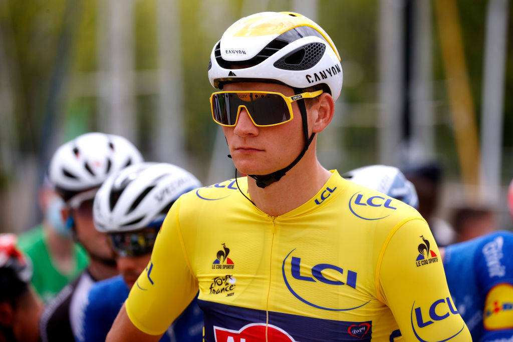 目标粉衫范德普尔将上演环意首秀