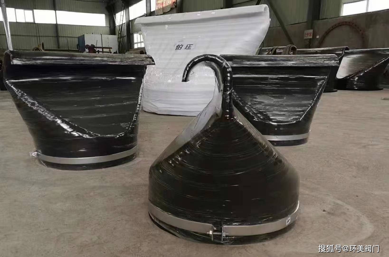 卡箍式鸭嘴阀能有效地防止倒流倒灌和沉淀物生成