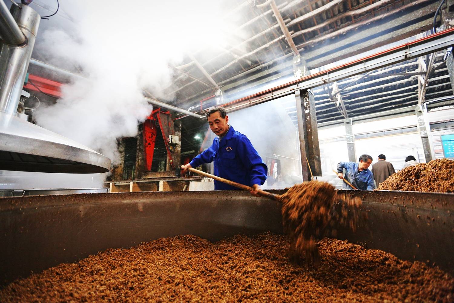【匠心品牌⑤】探寻稻花香的"酒香密码"_酿酒_永俊_进行