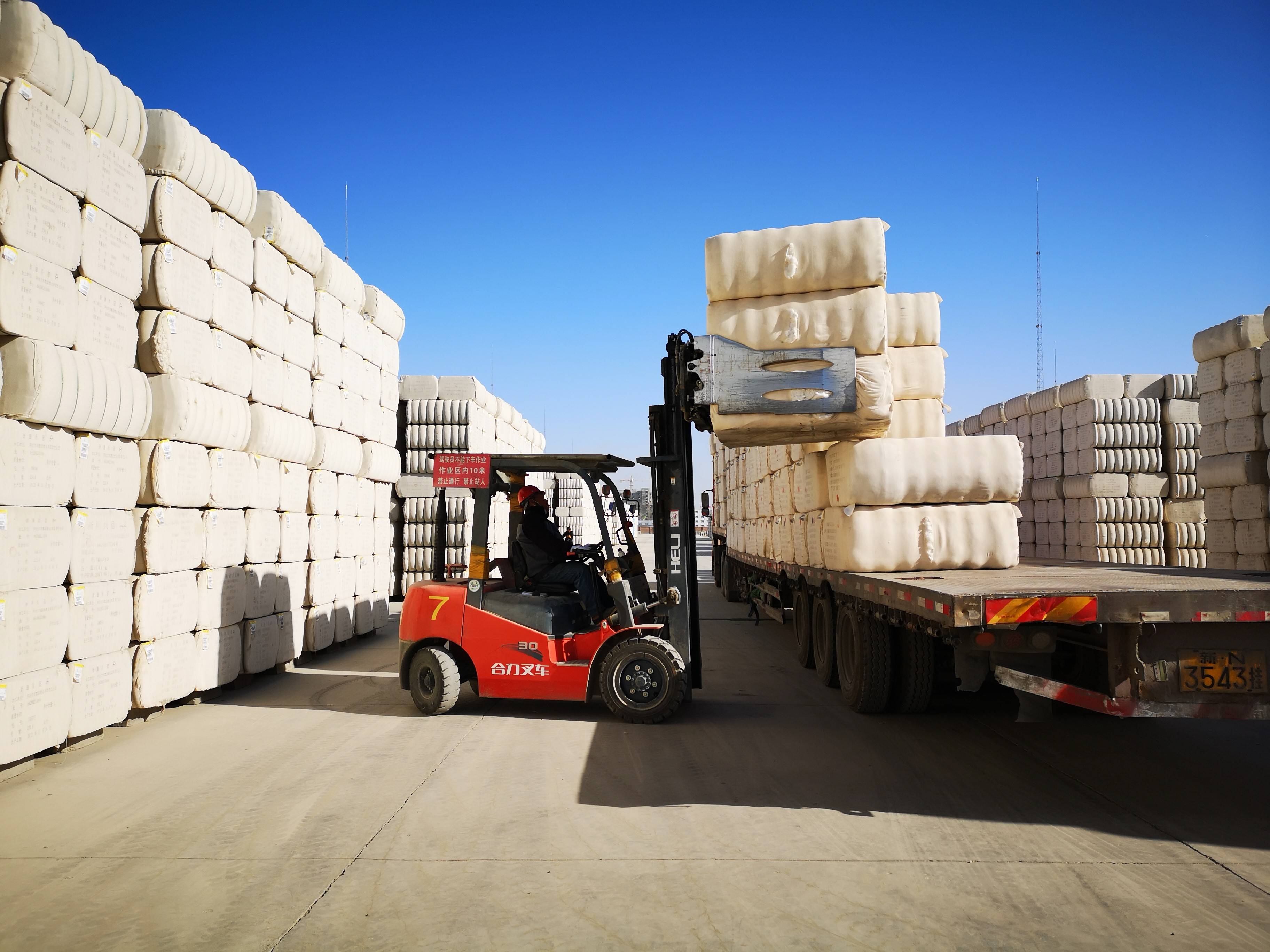 阿克苏地区首家棉花期货交割仓库落地阿拉尔