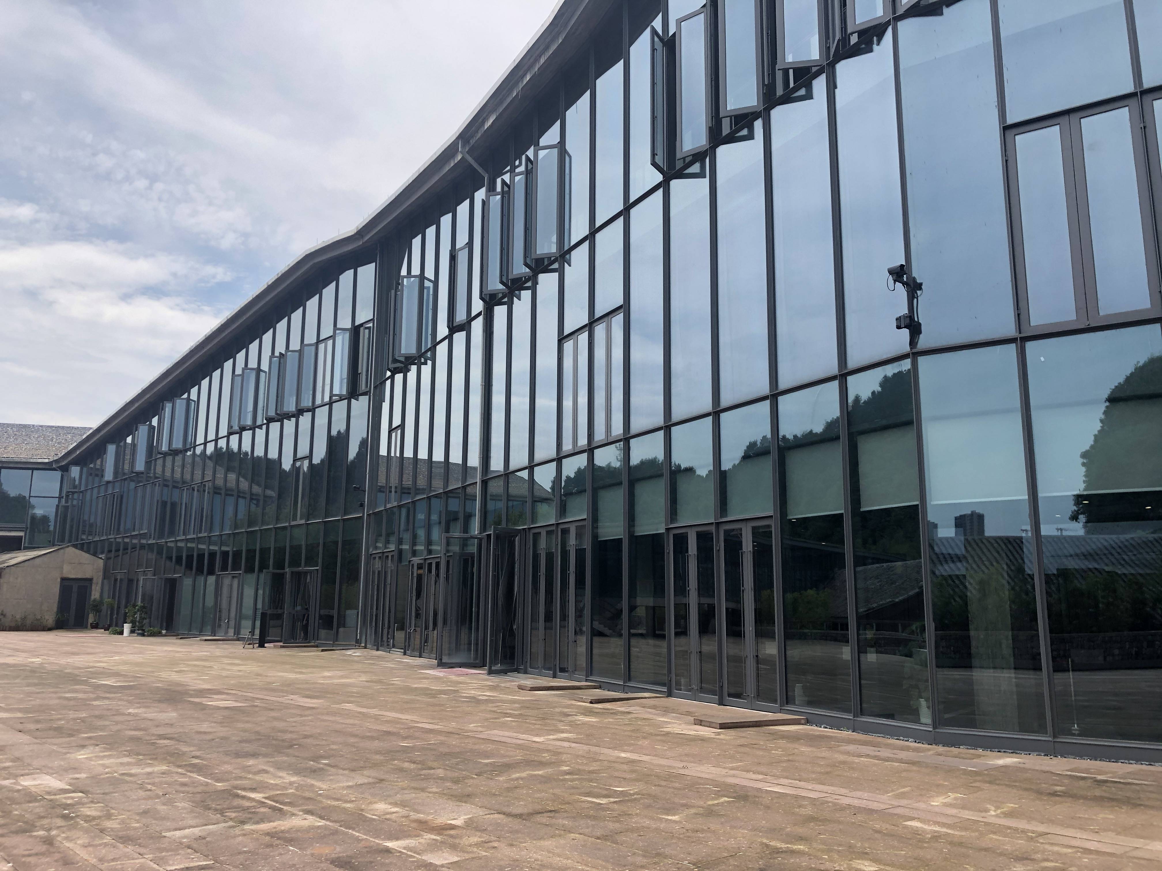 隐式十字精制钢高精钢精致钢幕墙系统展示