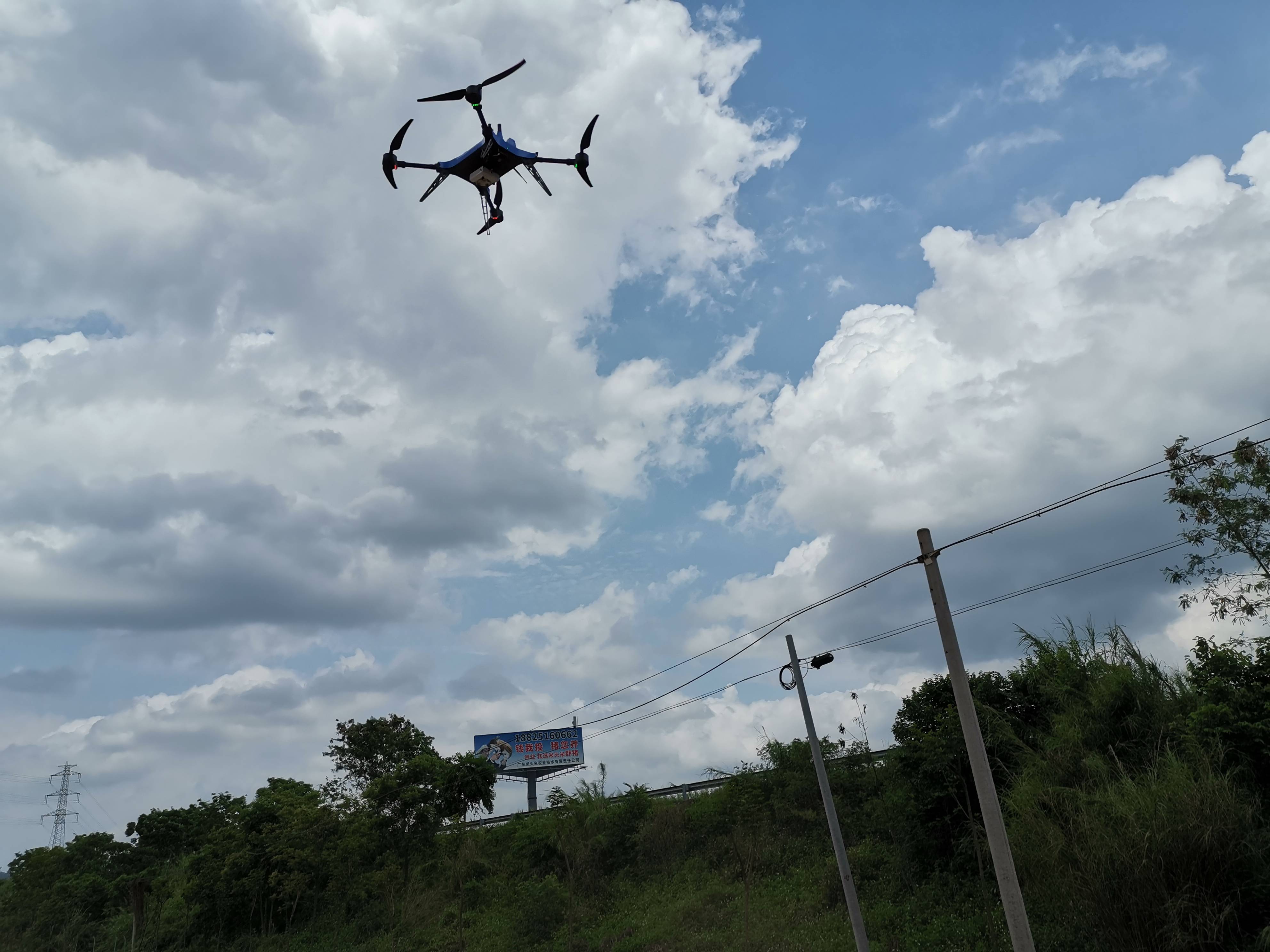 高速维护新方法-无人机测绘_相控_九天_创新