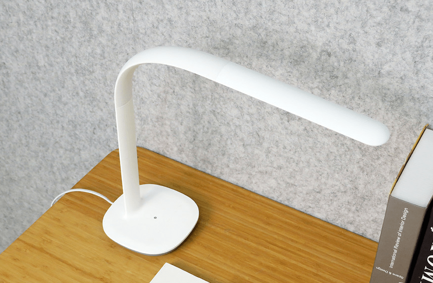 哪款护眼灯最适合孩子？适合学生用的专业读写护眼台灯推荐