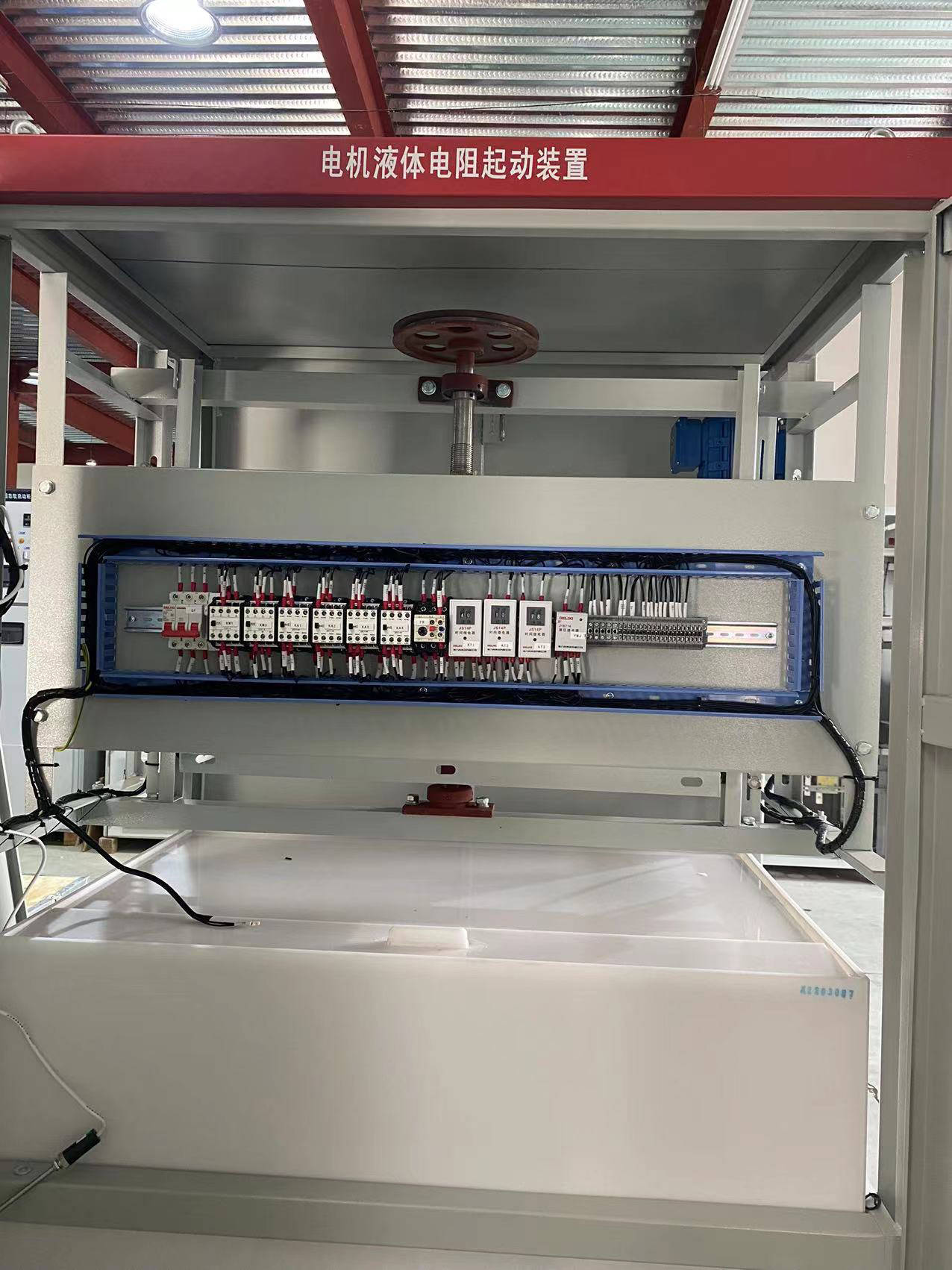 河北石家庄球磨机用绕线式水阻柜的主要元器件介绍