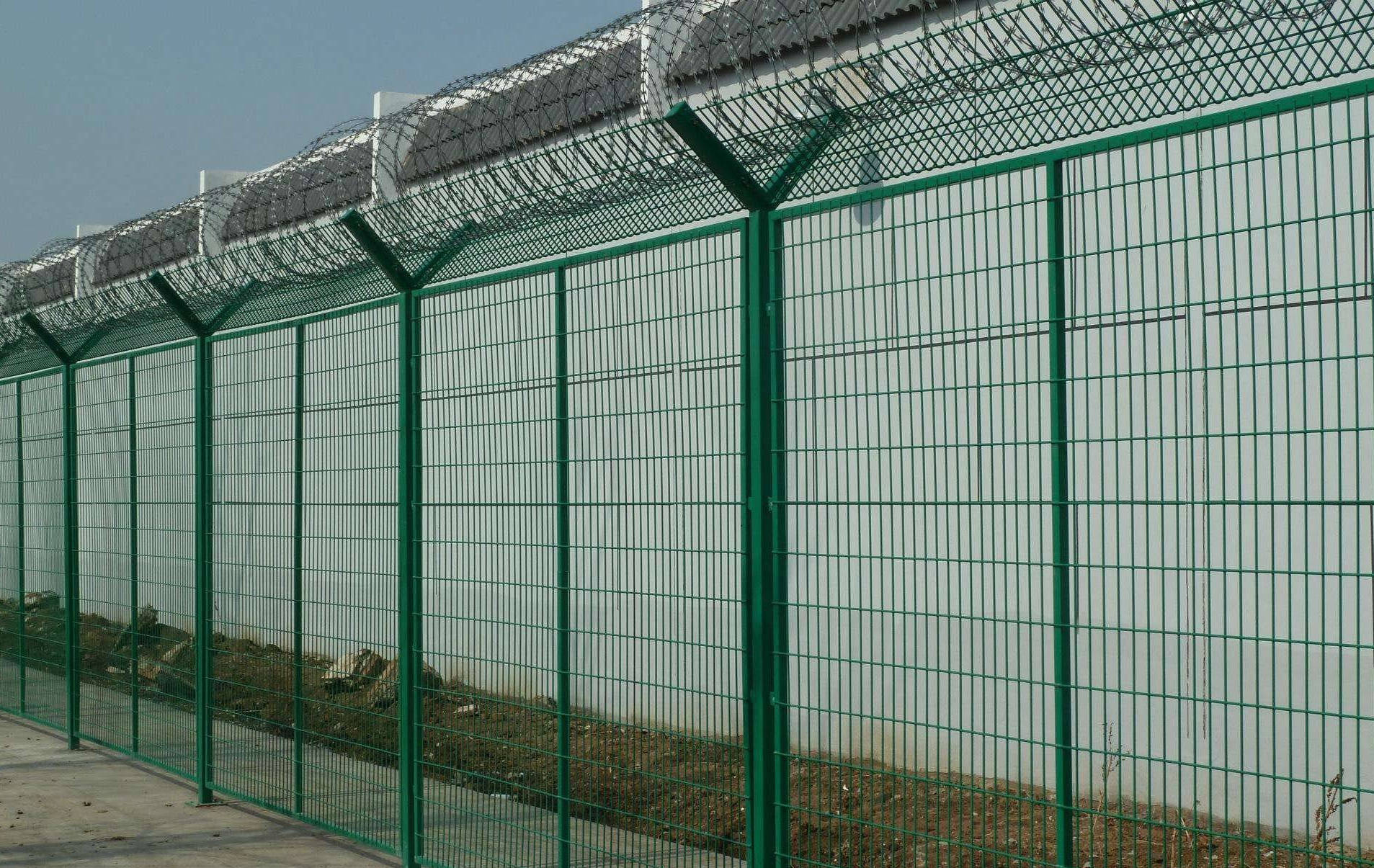 机场护栏网如何保养才能用得更久