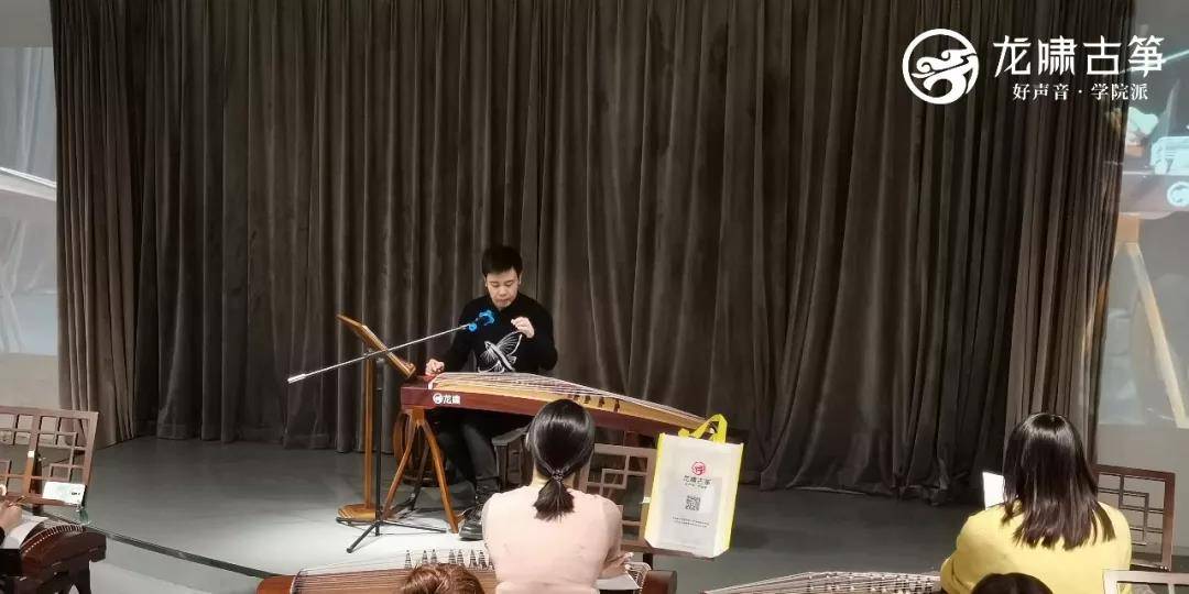 龙啸古筝成为英国伦敦剑桥大学孙金阳专场音乐会的指定用筝