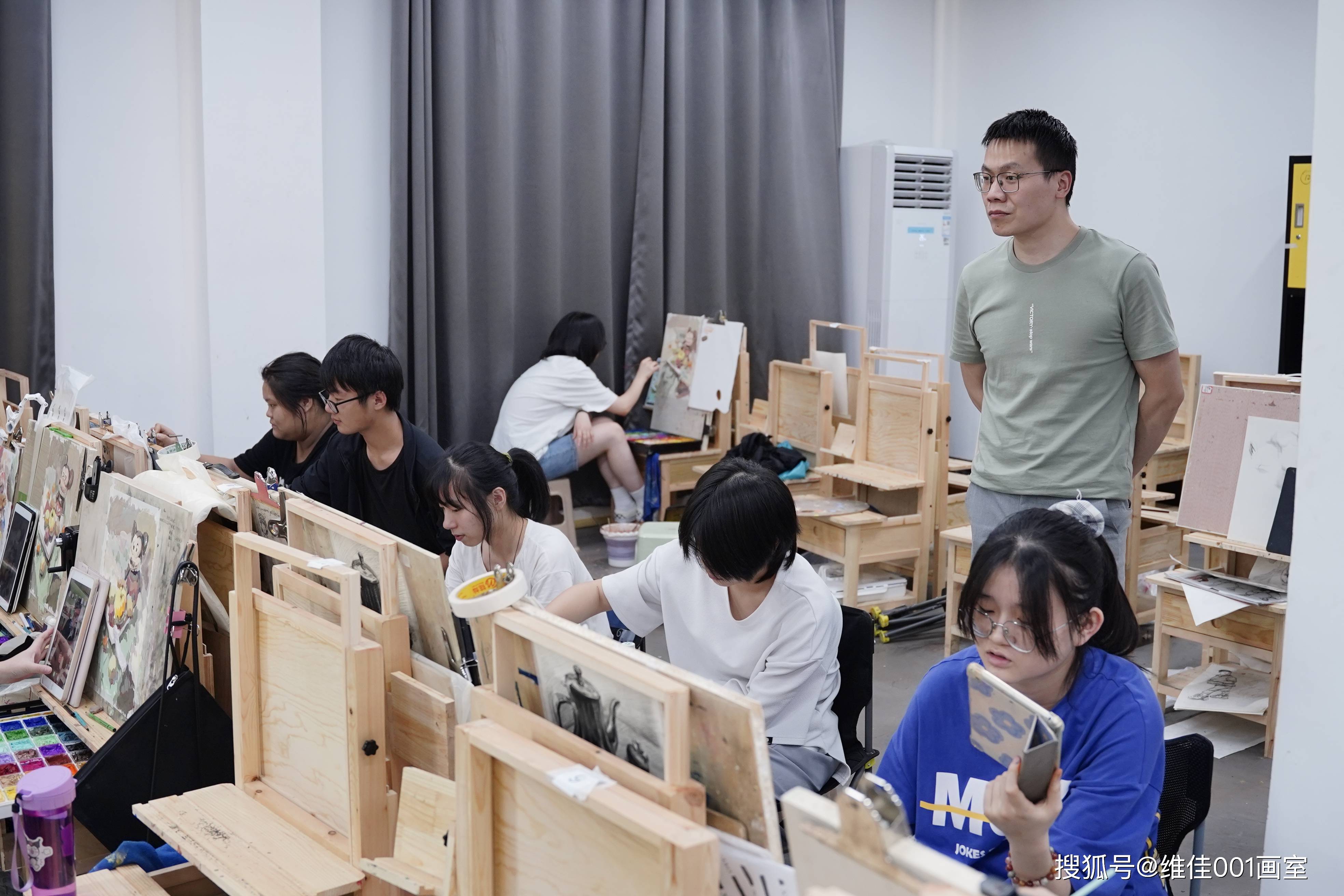 武汉画室-高考美术培训我们先来看看排线的目的是什么,排线有什么用处