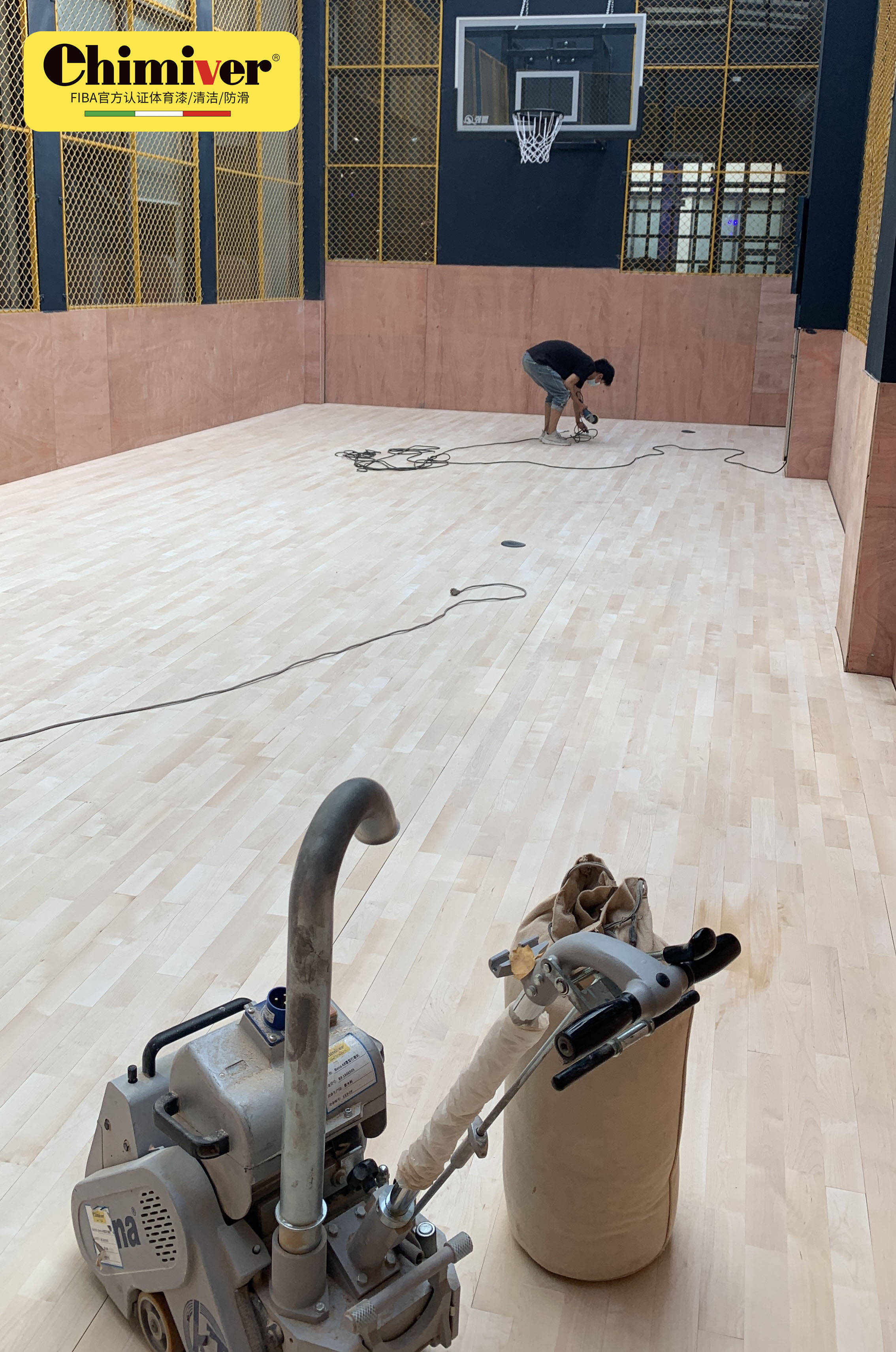翻新舞台木地板