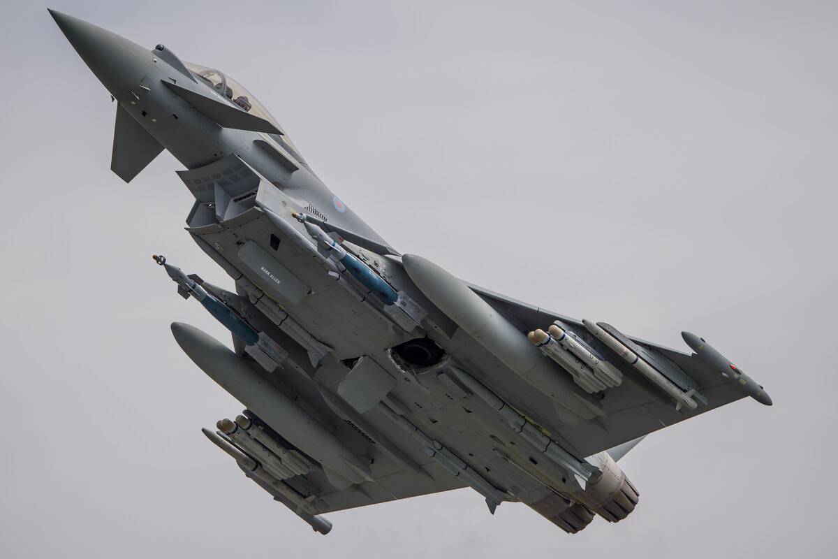 欧洲经典战斗机:台风战斗机_武器_控制系统_公司