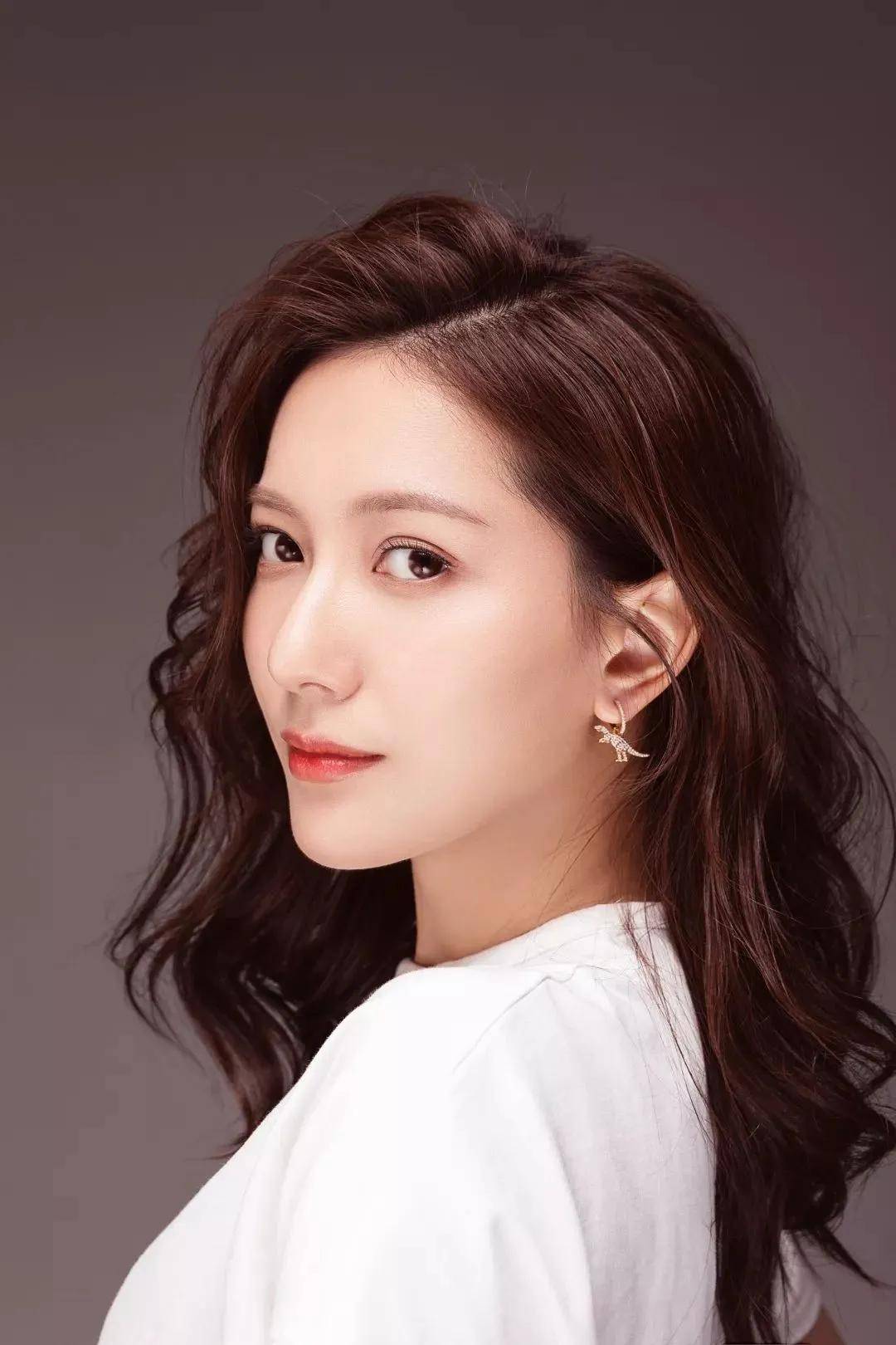 王姿允，十年演戏无人知，一声蔡姨天下闻搜狐大视野搜狐新闻