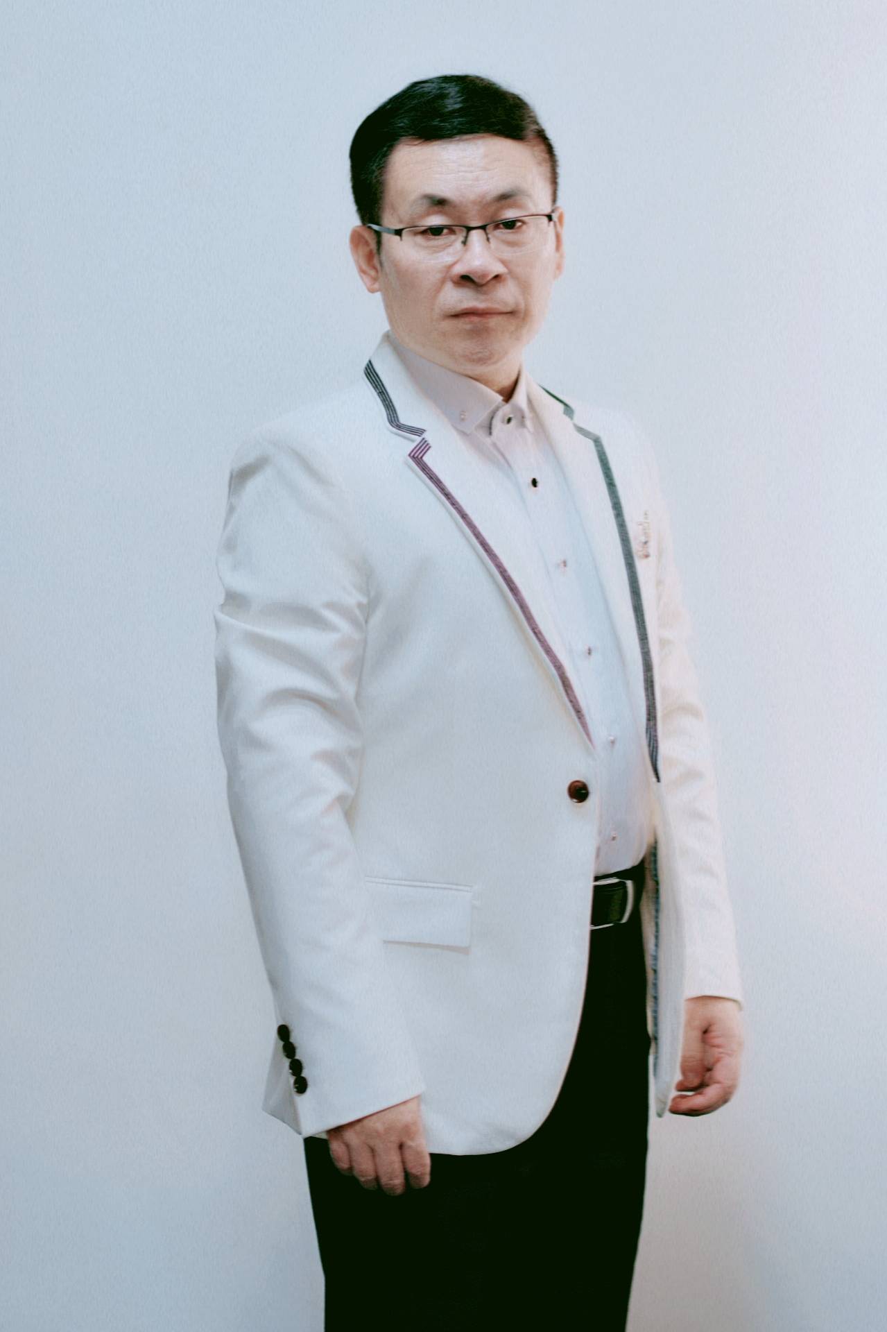 胡建明 来自搜狐网