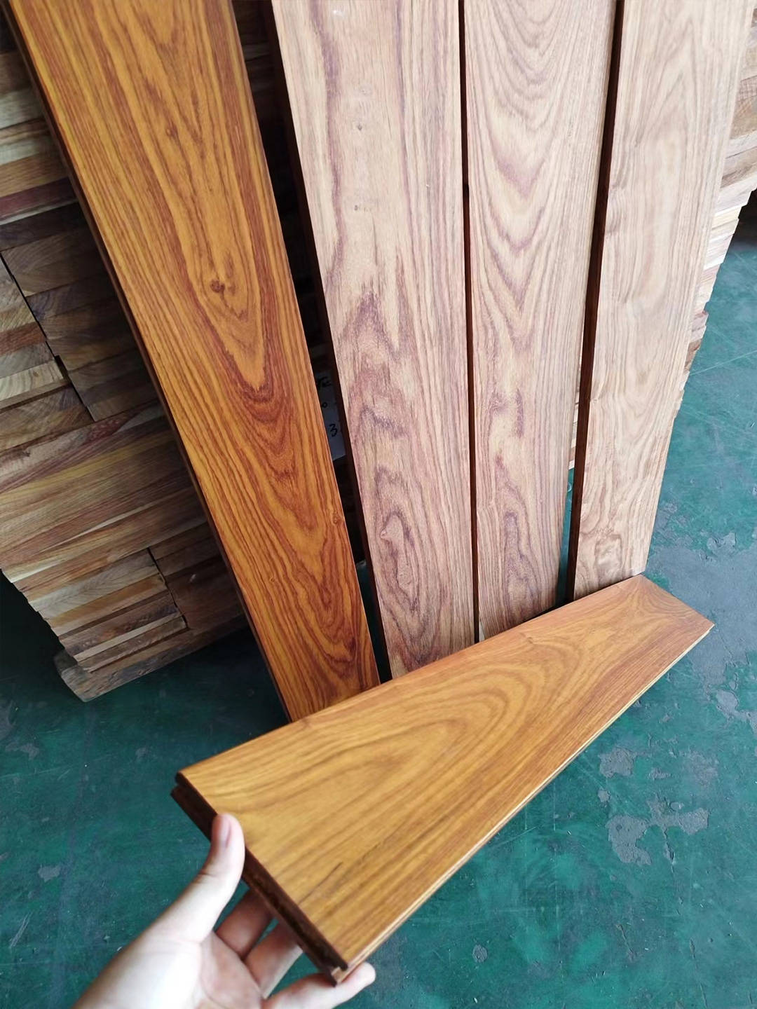 亚花梨刺猬紫檀纯实木地板