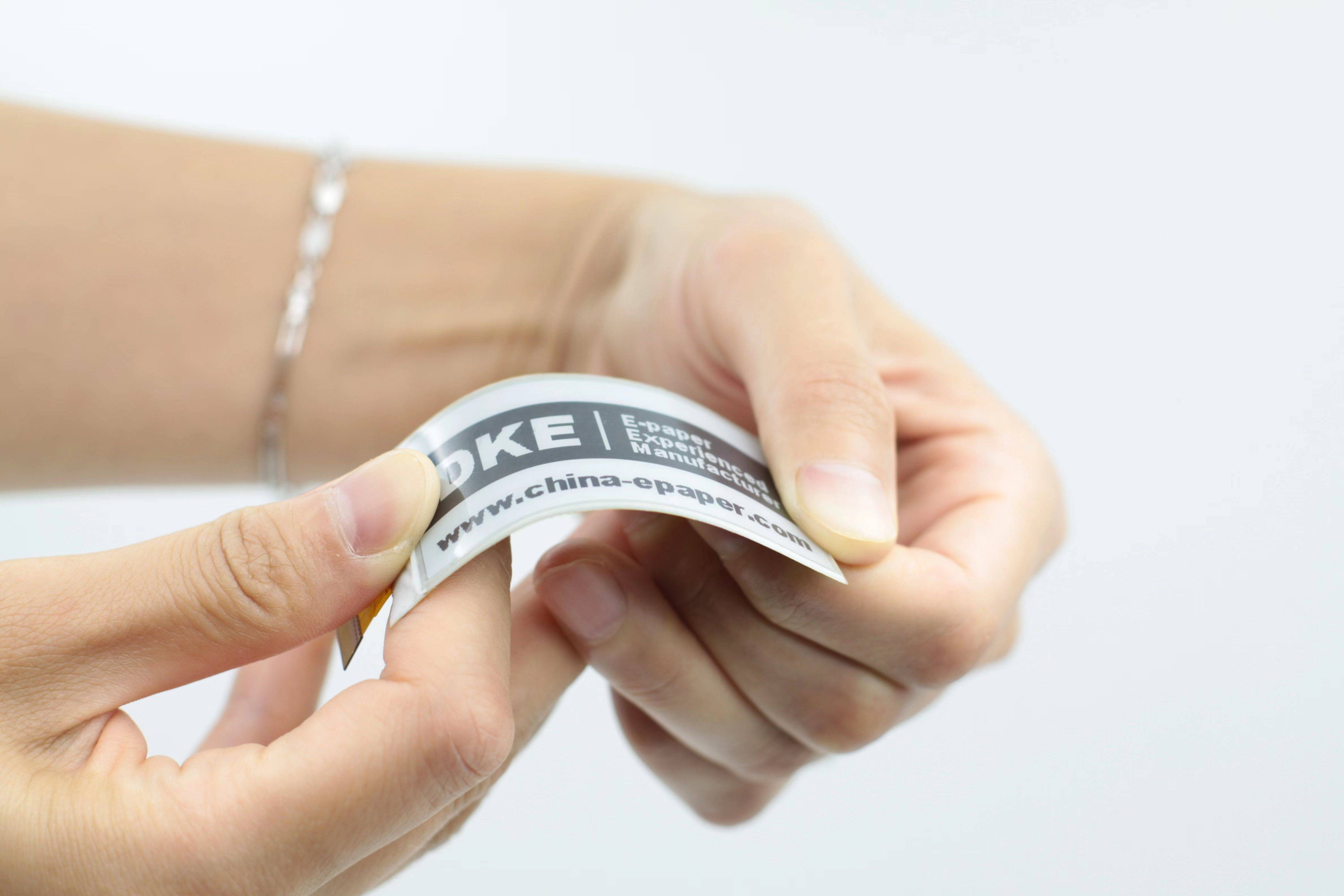 柔性显示时代来临 柔性电子纸显示器助推智能终端新融合_技术_线路板