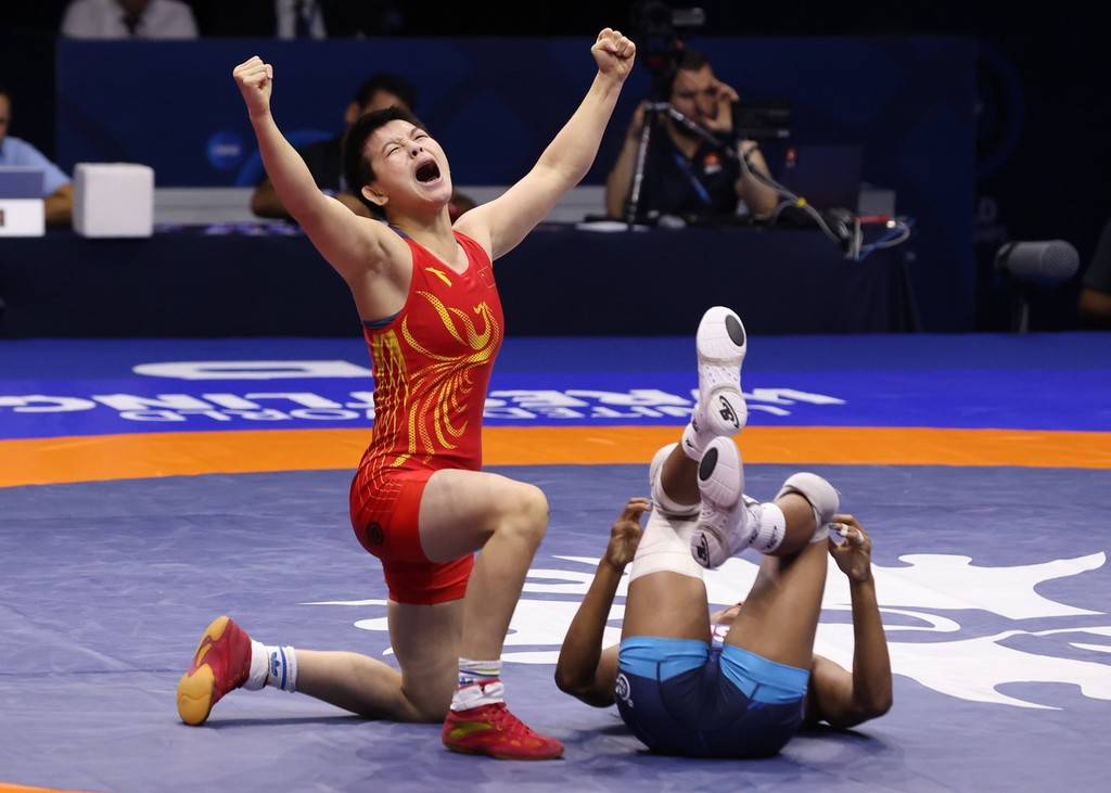 摔跤世锦赛自由式摔跤女子55公斤级谢梦宇摘铜