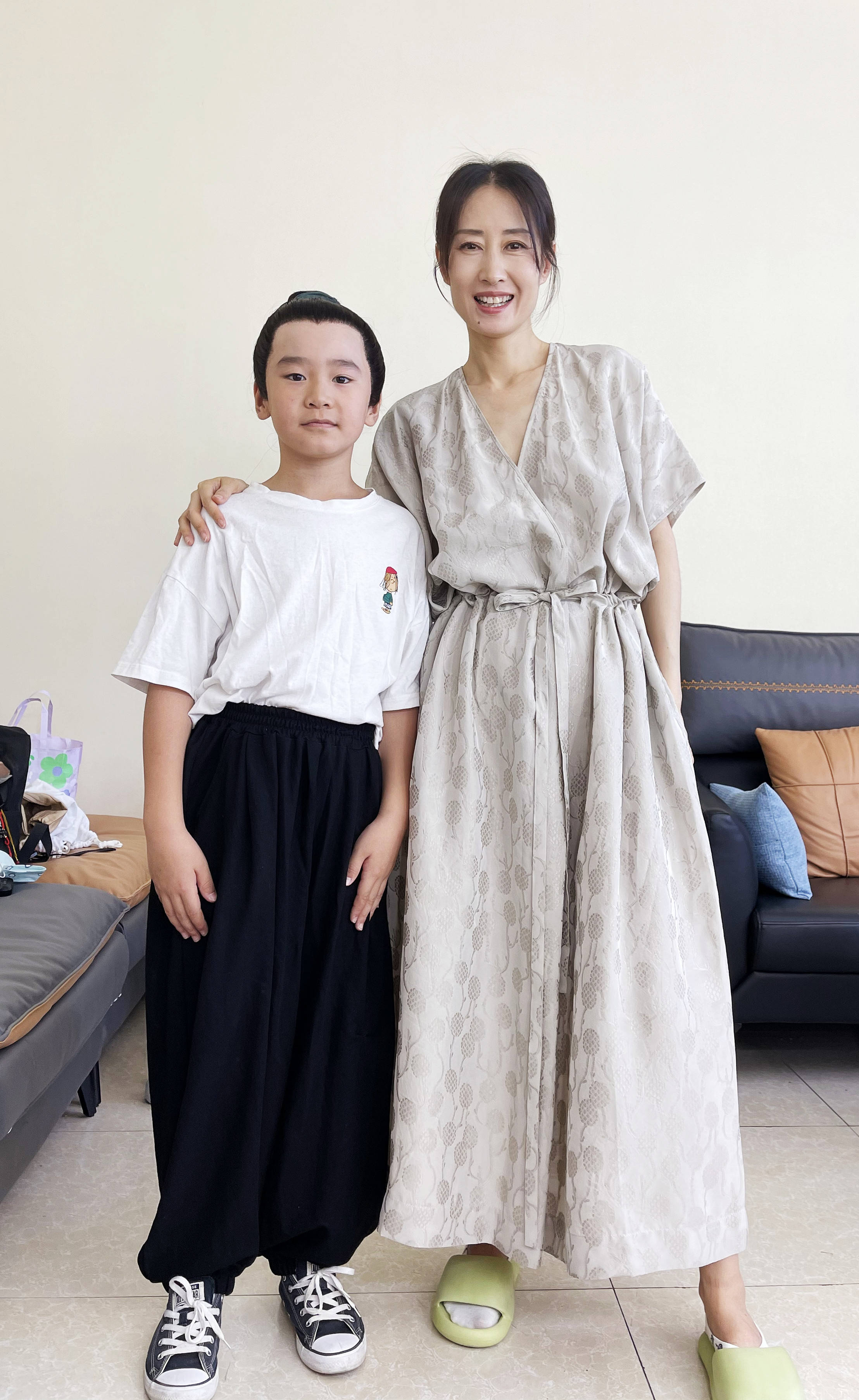 优酷视频《这十年·幸福中国》刘敏涛老师与钜星小艺人演绎《孟母三迁