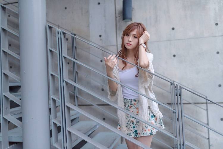 中国华西企业股份公司暂停全军采购资格 零容忍