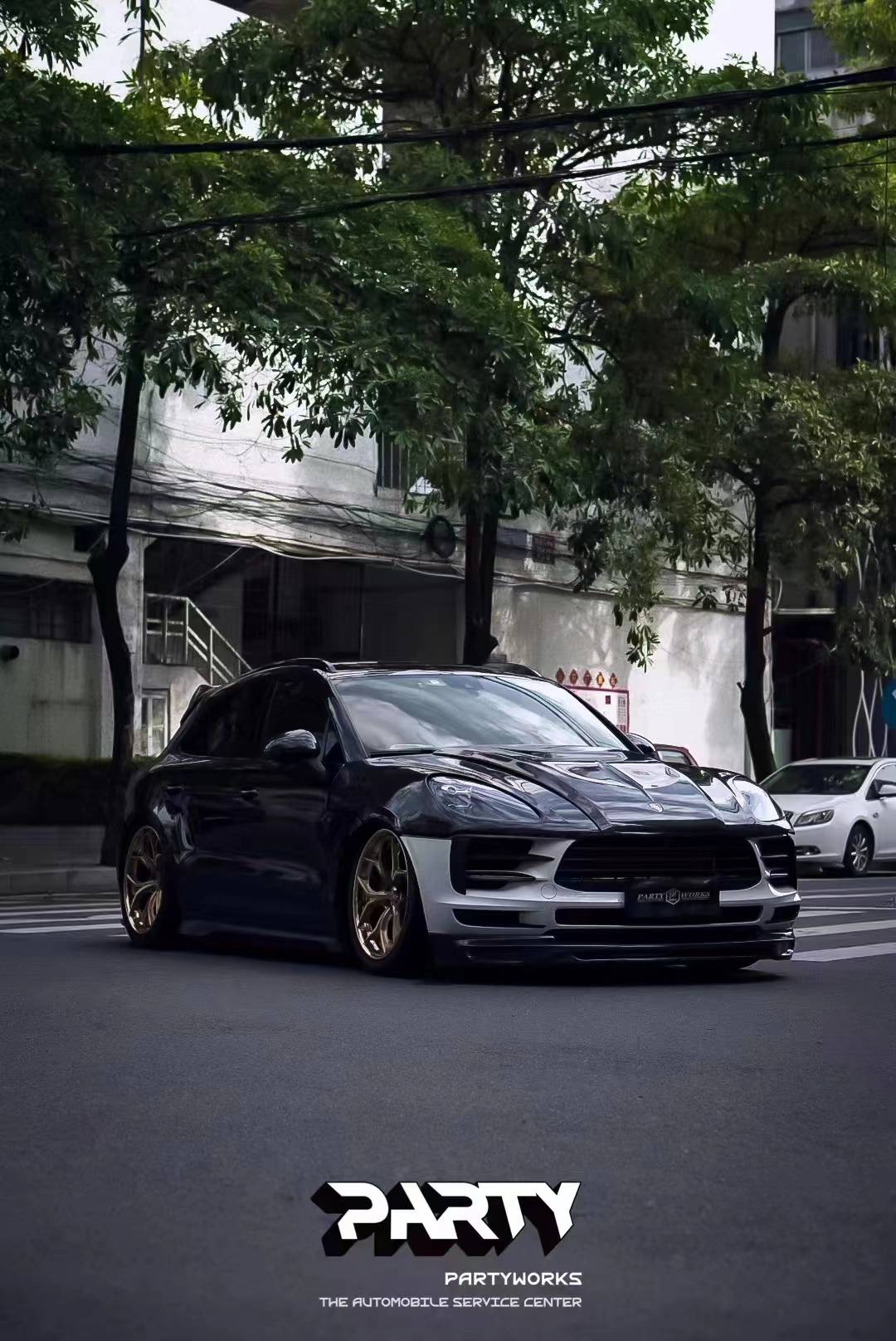 "气质突出"保时捷macan改装airbft气动避震低趴姿态_搜狐汽车_搜狐网