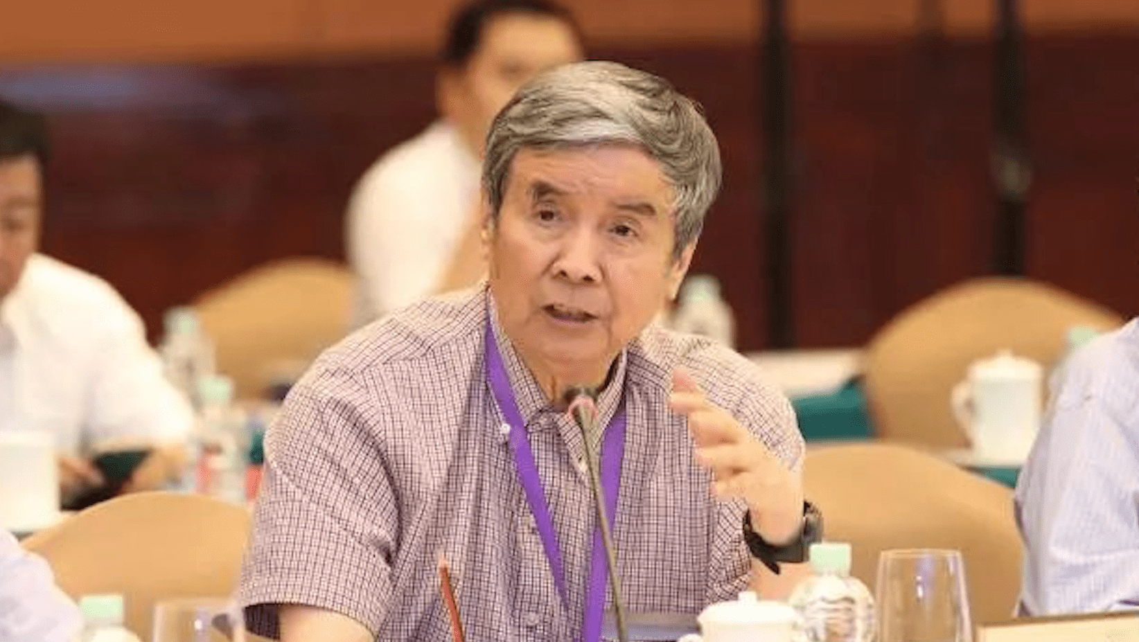 45岁学外语,49岁拿到博士学位回国,这位院士带领中药“走出去”_姚新生_研究_药物