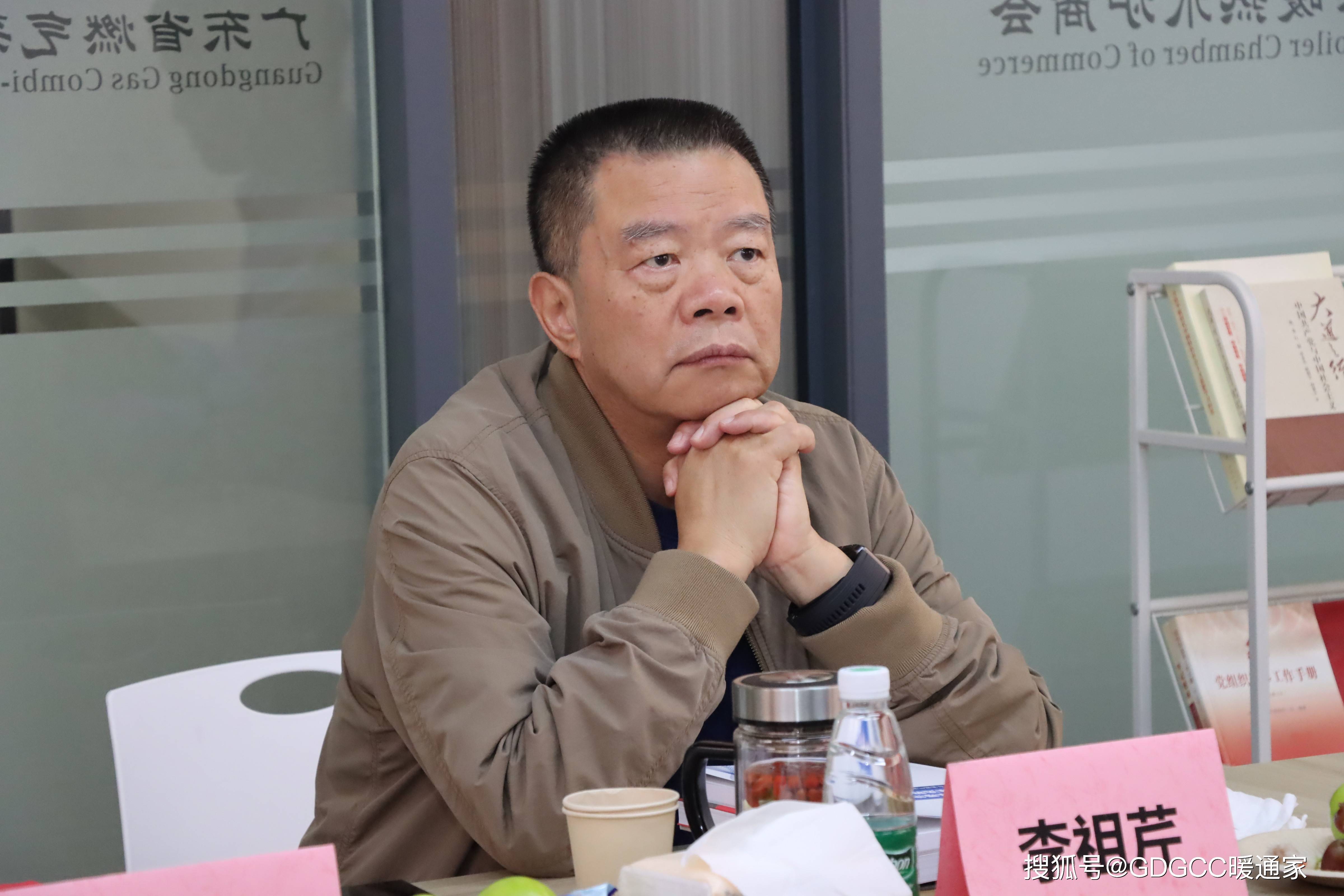 李祖芹邱国利李祖芹任宗正韩卫华谷世涛楼英楚天舒陈丽霞谢毓玟最后