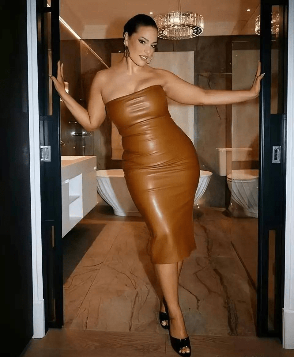 180斤大码超模赘肉真会长!