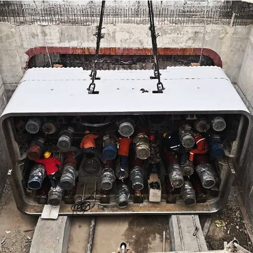 焦作市综合管廊大断面矩形顶管机顺利始发_施工_工程_城市