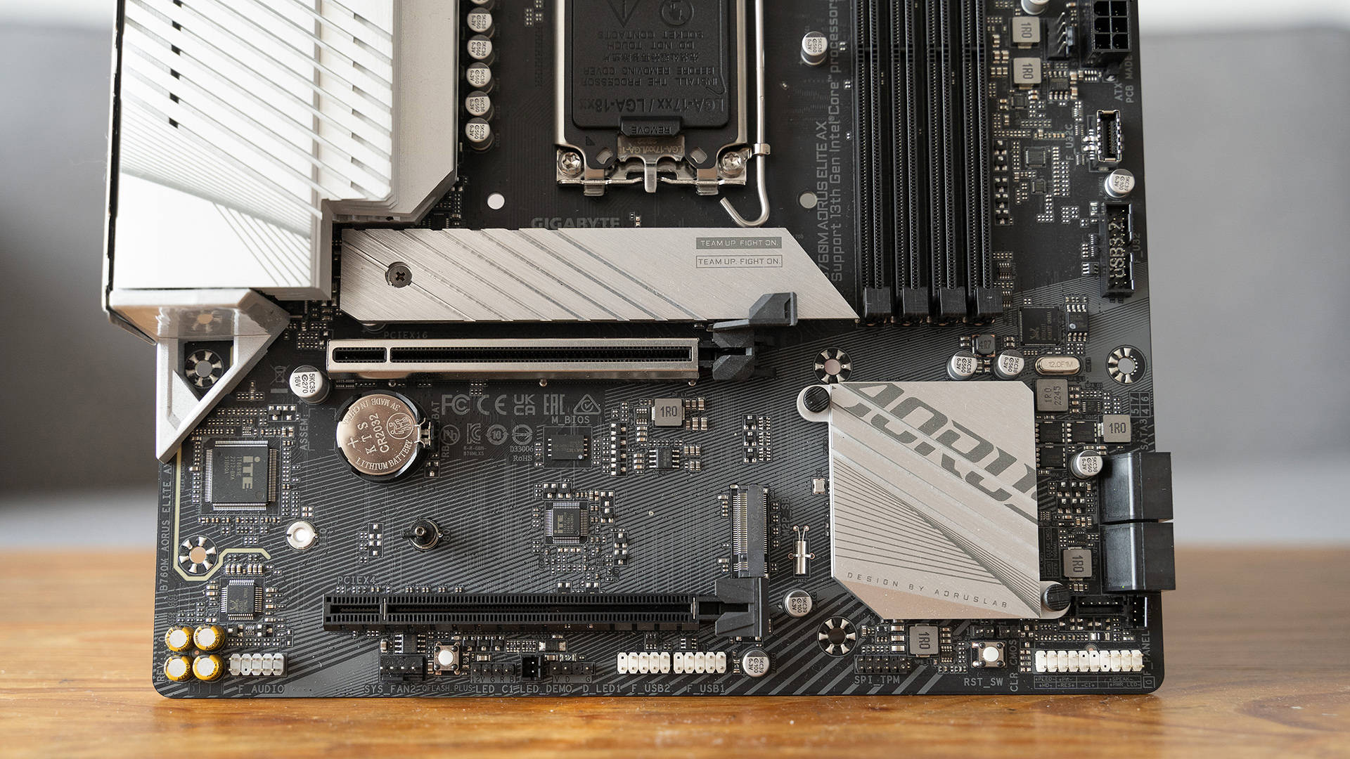 当甜点cpu遇上d5黑科技,i5-13490f 技嘉b760m小雕wifi评测_设计_支持