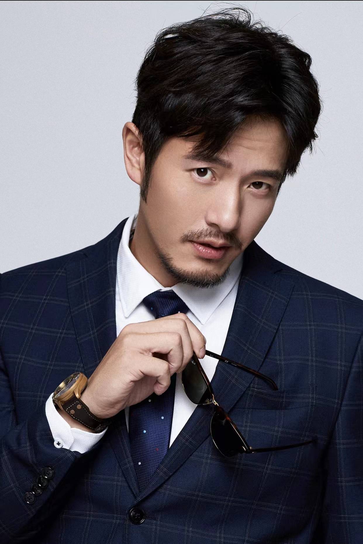 金珈_角色_吴江