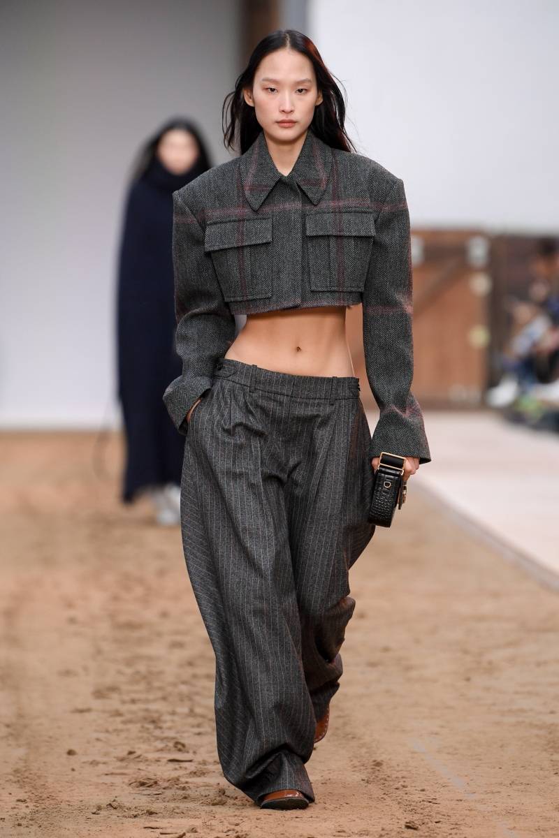 stella-mccartney-rtw-2023