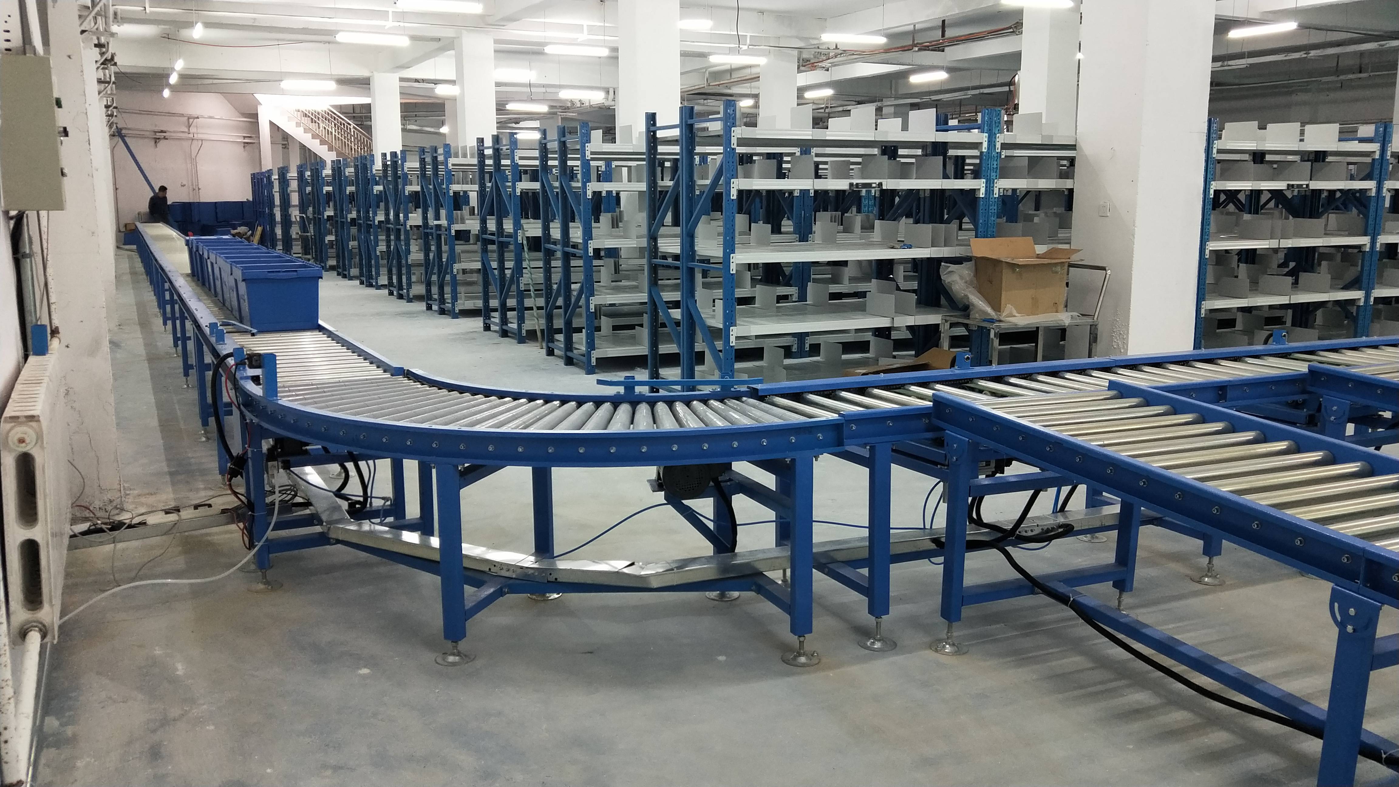 包胶滚筒输送机的应用范围分享_货物_工作_行业