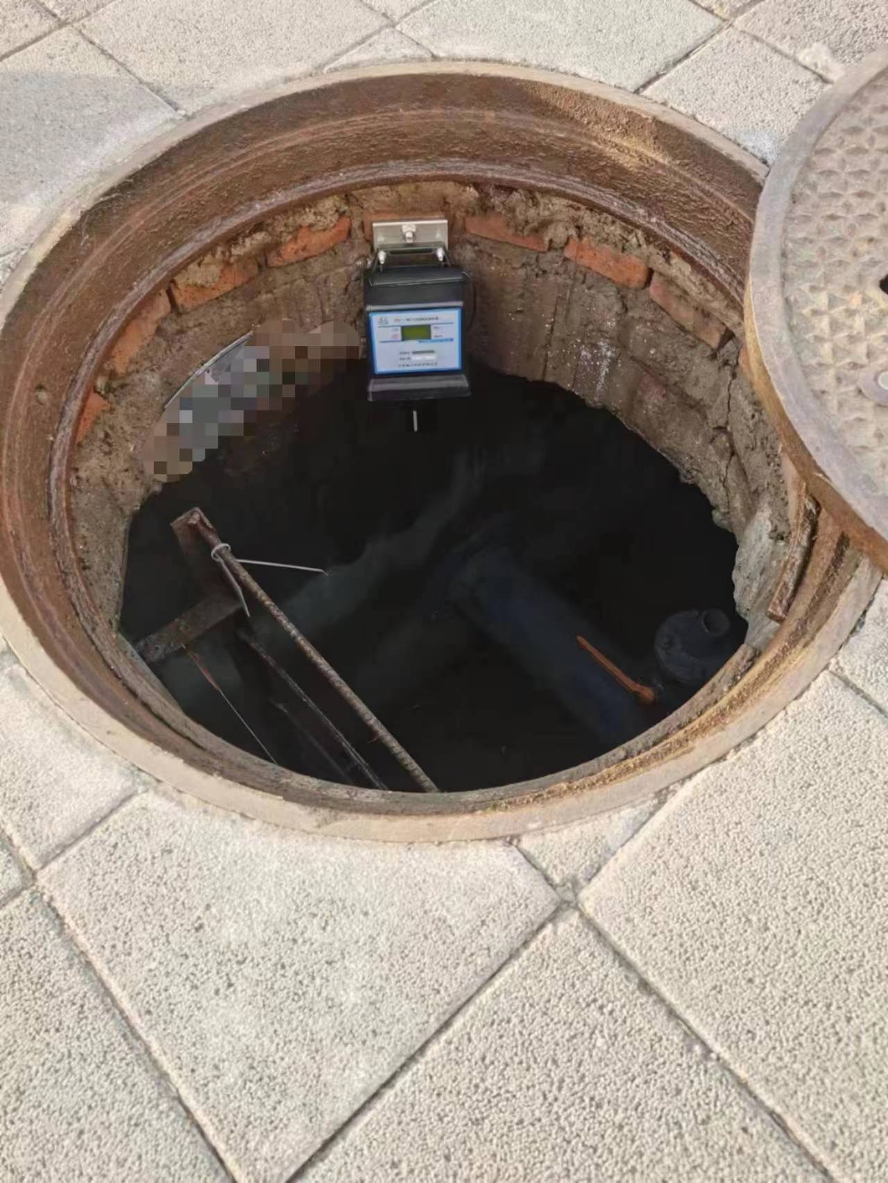 阀门井激光甲烷检测仪_泄漏_监测_燃气