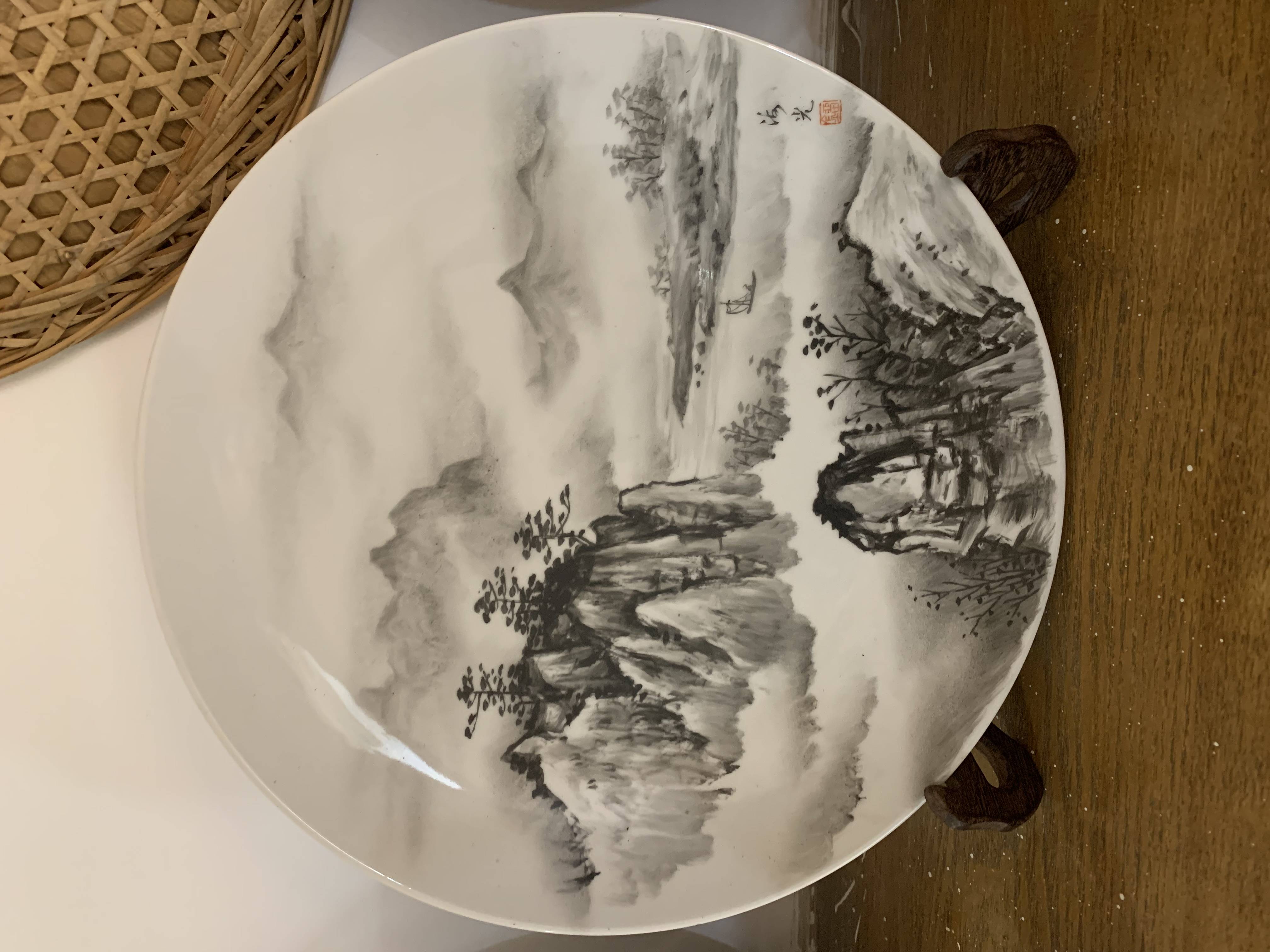 刘海光作品《太白望月》荣获"中艺杯"优秀工艺美术作