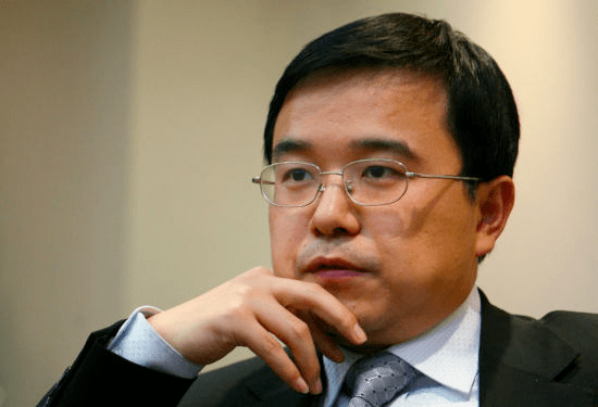 "公募一哥"王亚伟罕见"发圈",安徽关键岗位落马事件不断_投资_资本