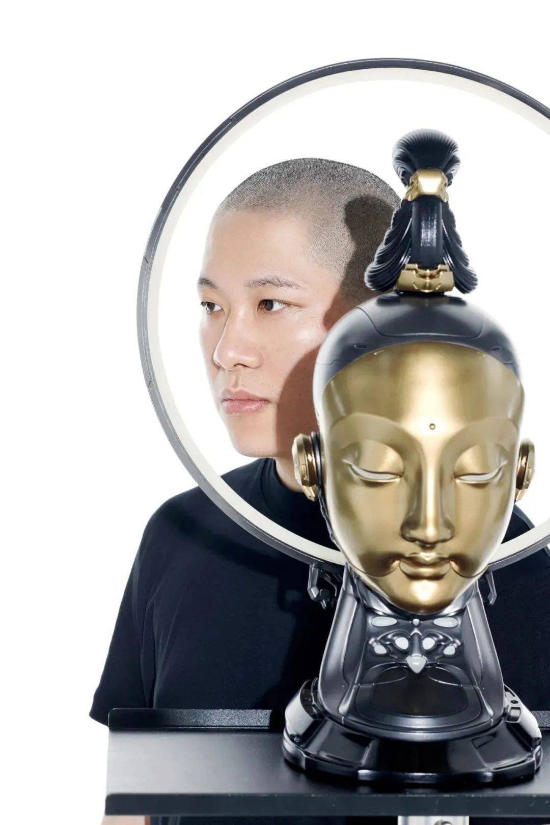 科技造佛第一人:大悲宇宙的数字艺术_林琨皓_未来_时代