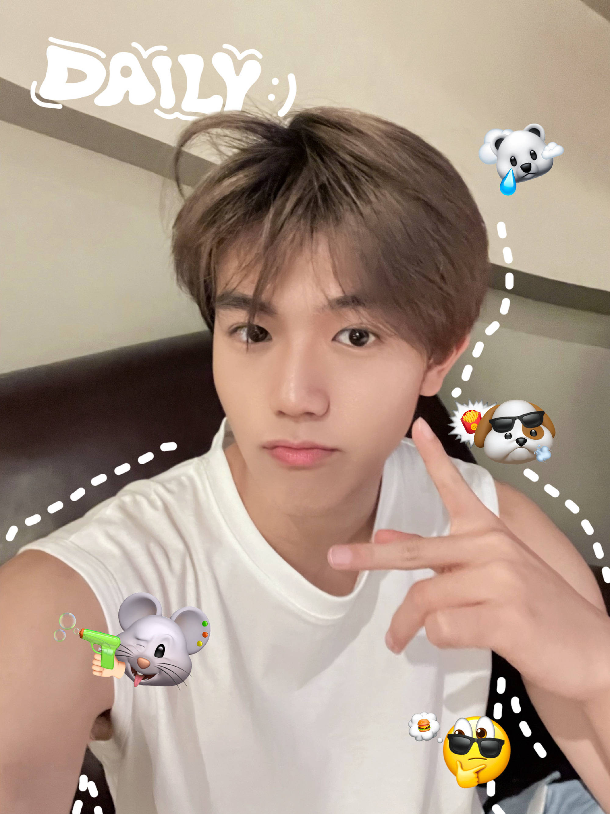 傅韵哲开通社交账号 网友猜测其已离开原际画_操作_大学生_娱乐