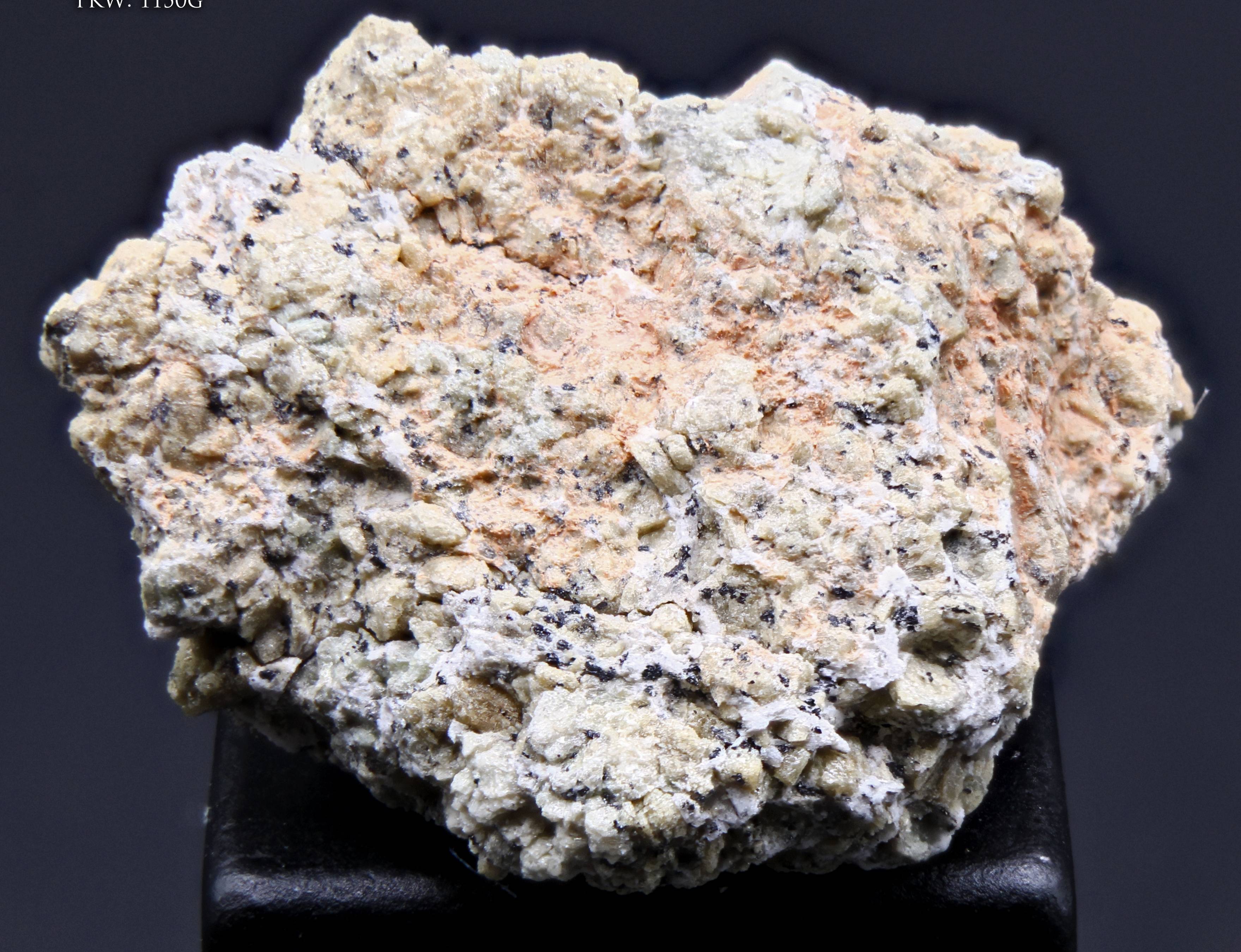 薄熔壳脱落的速度很快,当无球粒陨石没了熔壳,无论从主要为硅酸盐矿物