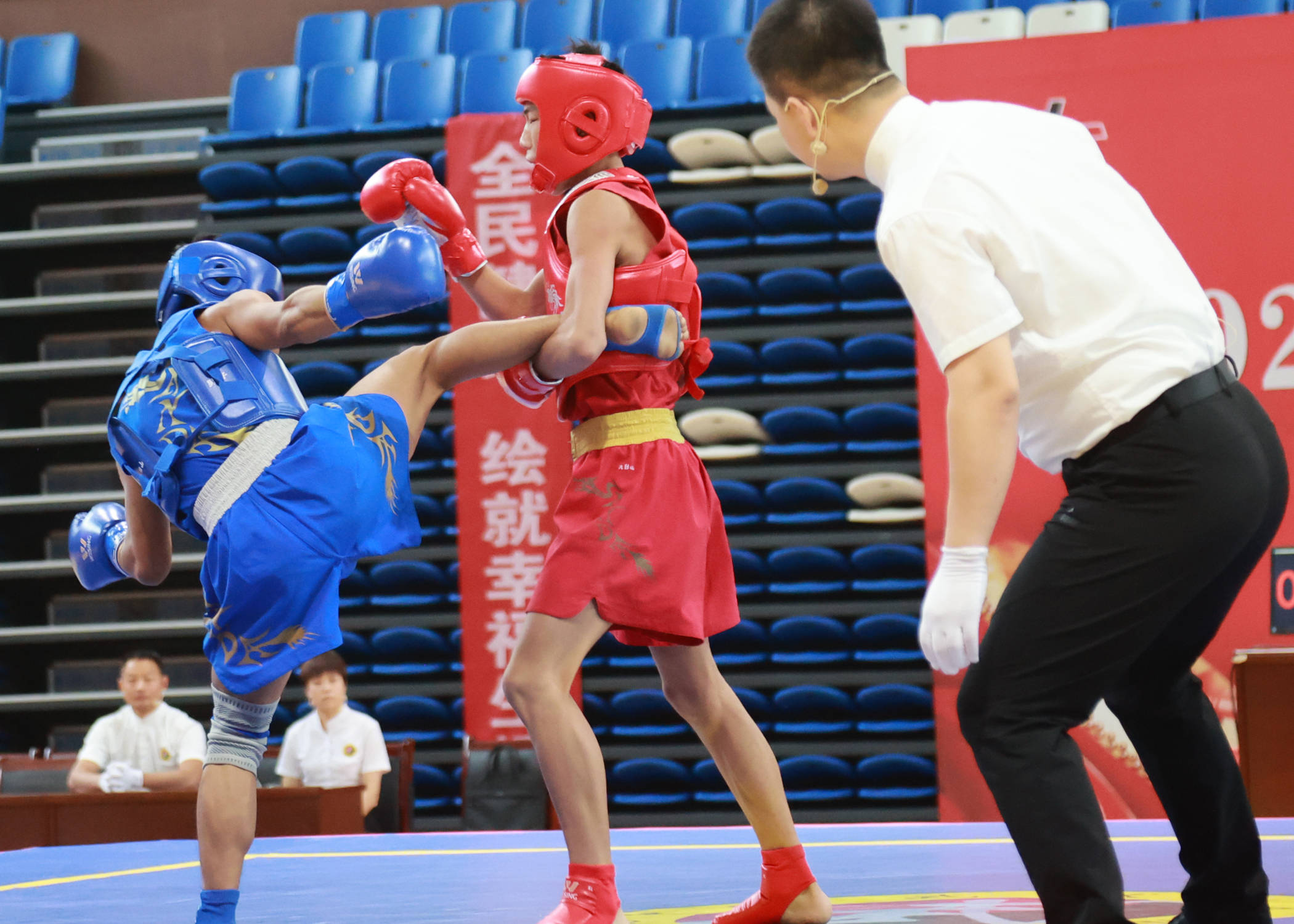 陕西省青少年武术散打锦标赛在大荔县开赛_体育_比赛_赛事