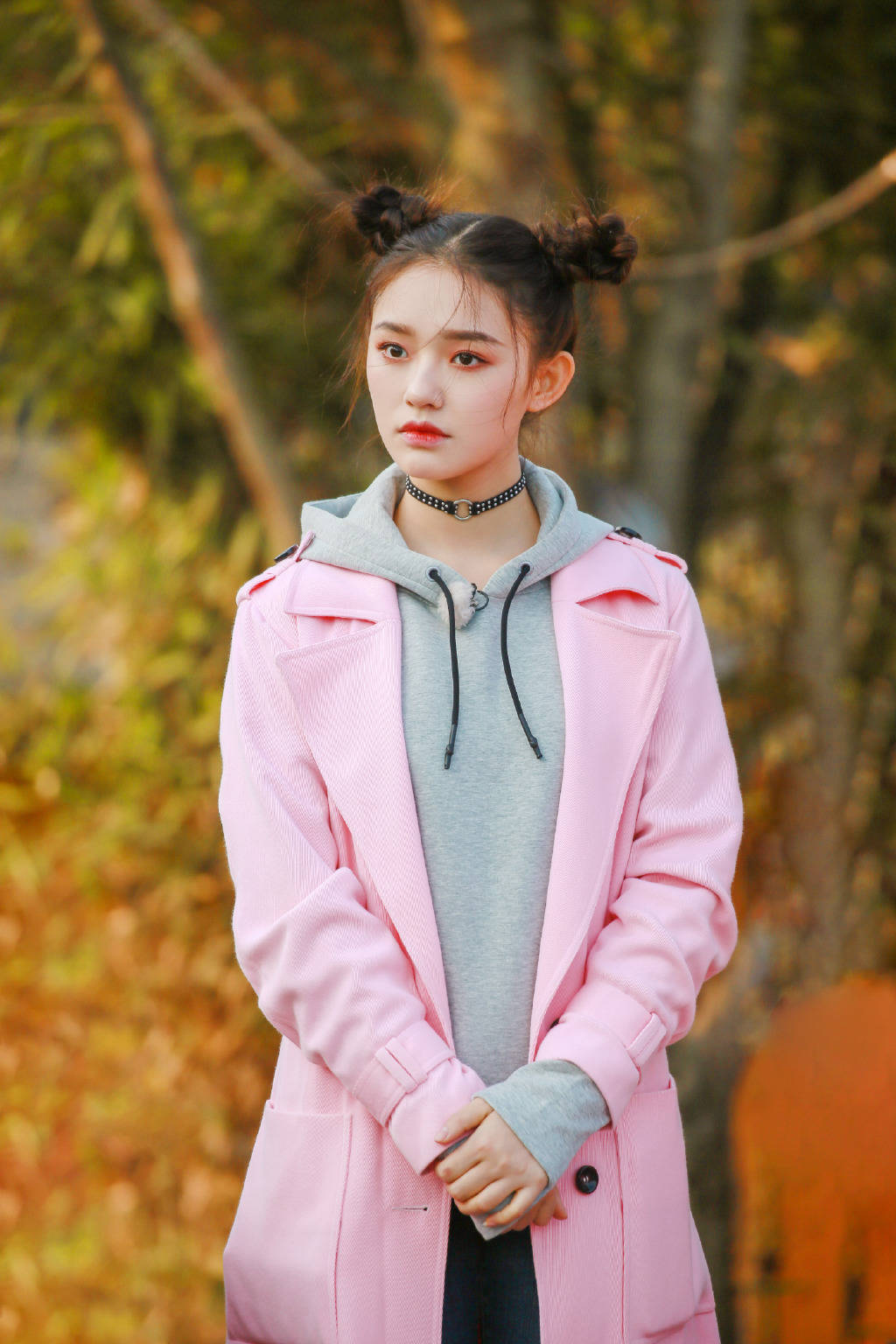 2020年11月4日,参演的电影《爵迹2》更名为《冷血狂宴》,由影院放映变