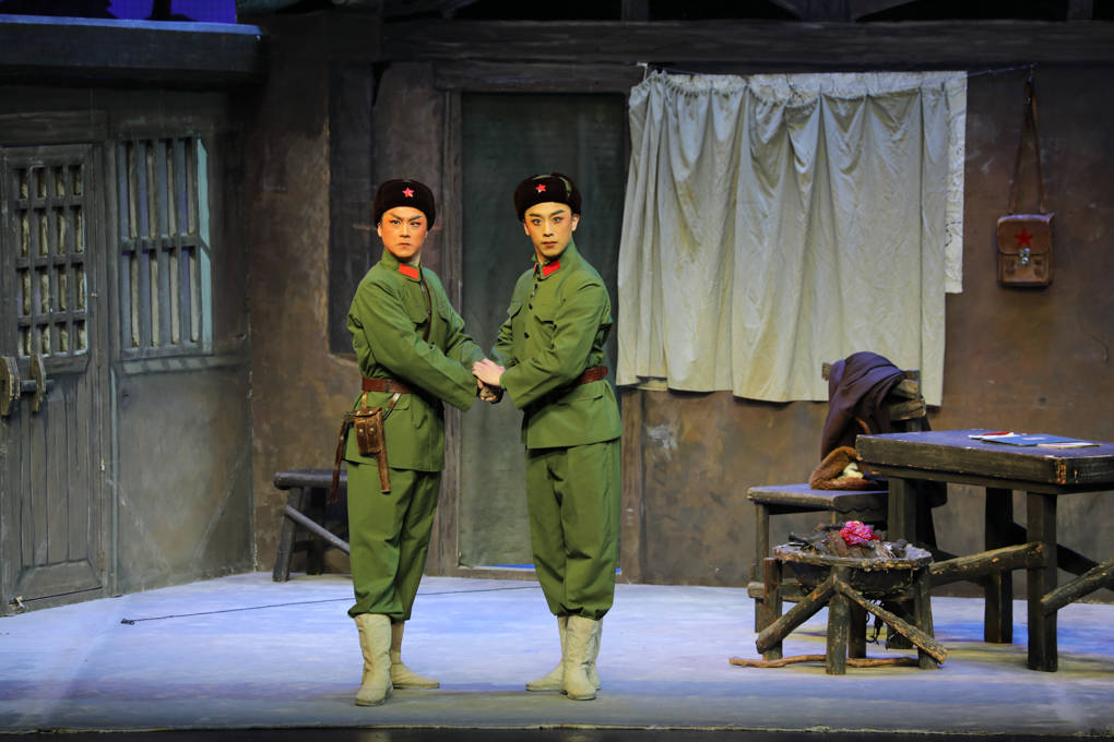 上海京剧院现代京剧《智取威虎山》10月11日将在东营
