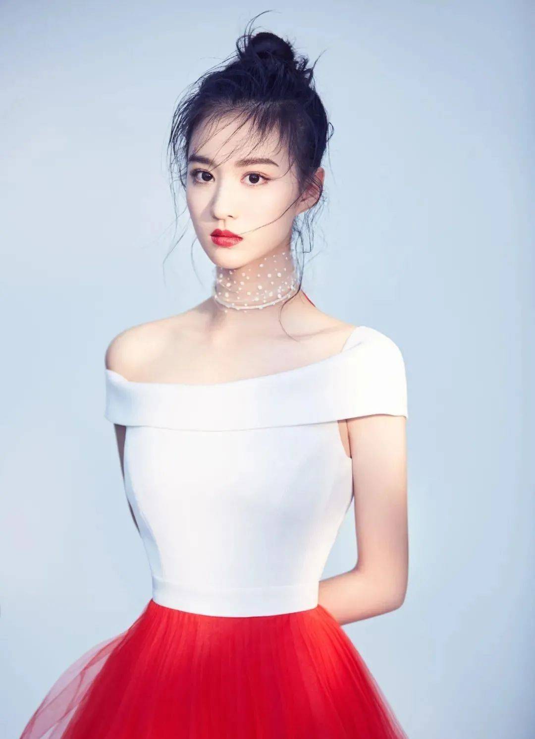 中国内地女演员王楚然经纪公司_古装_将军_合作