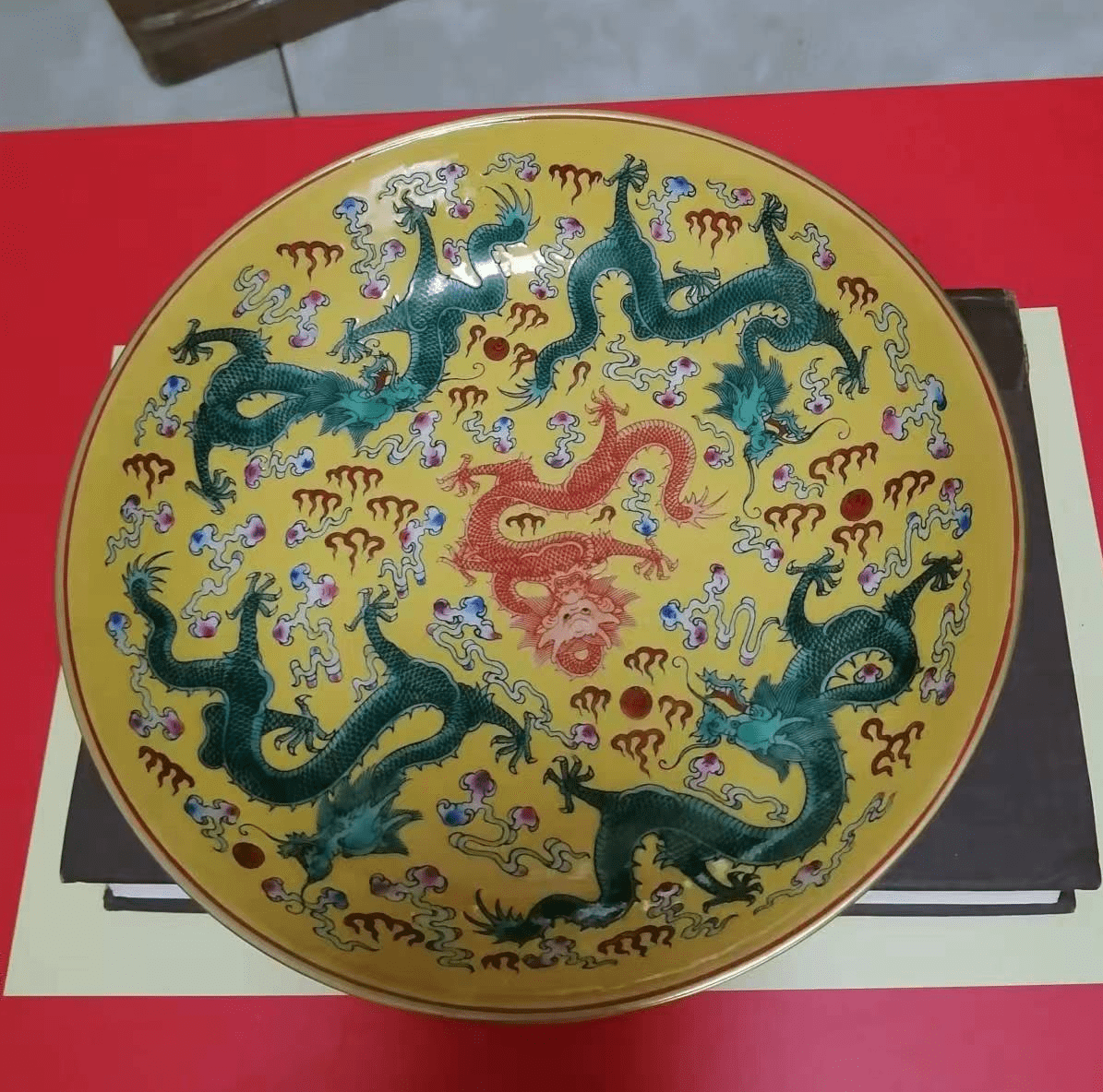 【 大清雍正年製小壺 】 五彩粉彩 騎馬合戦図 N0825A 雍正年制五彩龙纹盘_瓷器_特色_时期