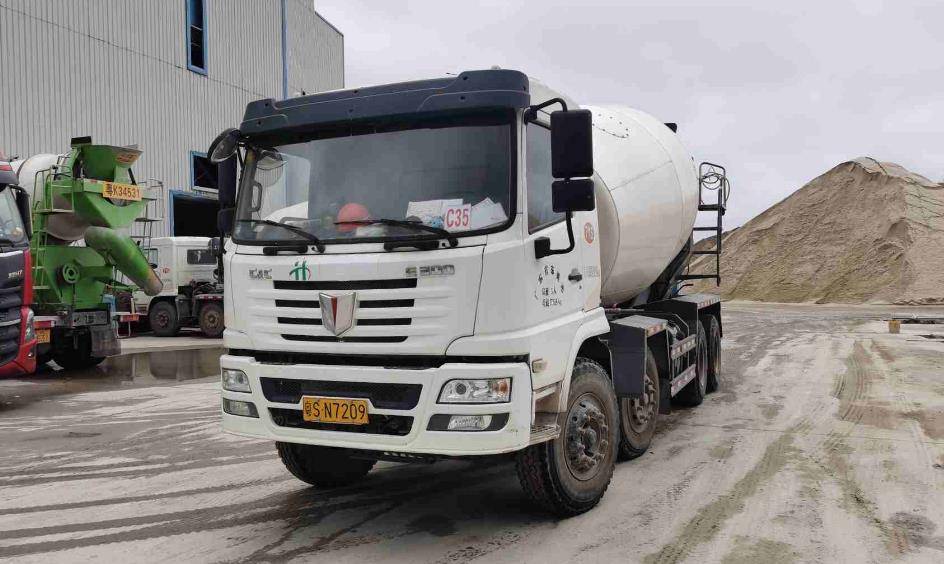 工地招工,工地招聘搅拌车司机有哪些要求?_工作_进行_相关