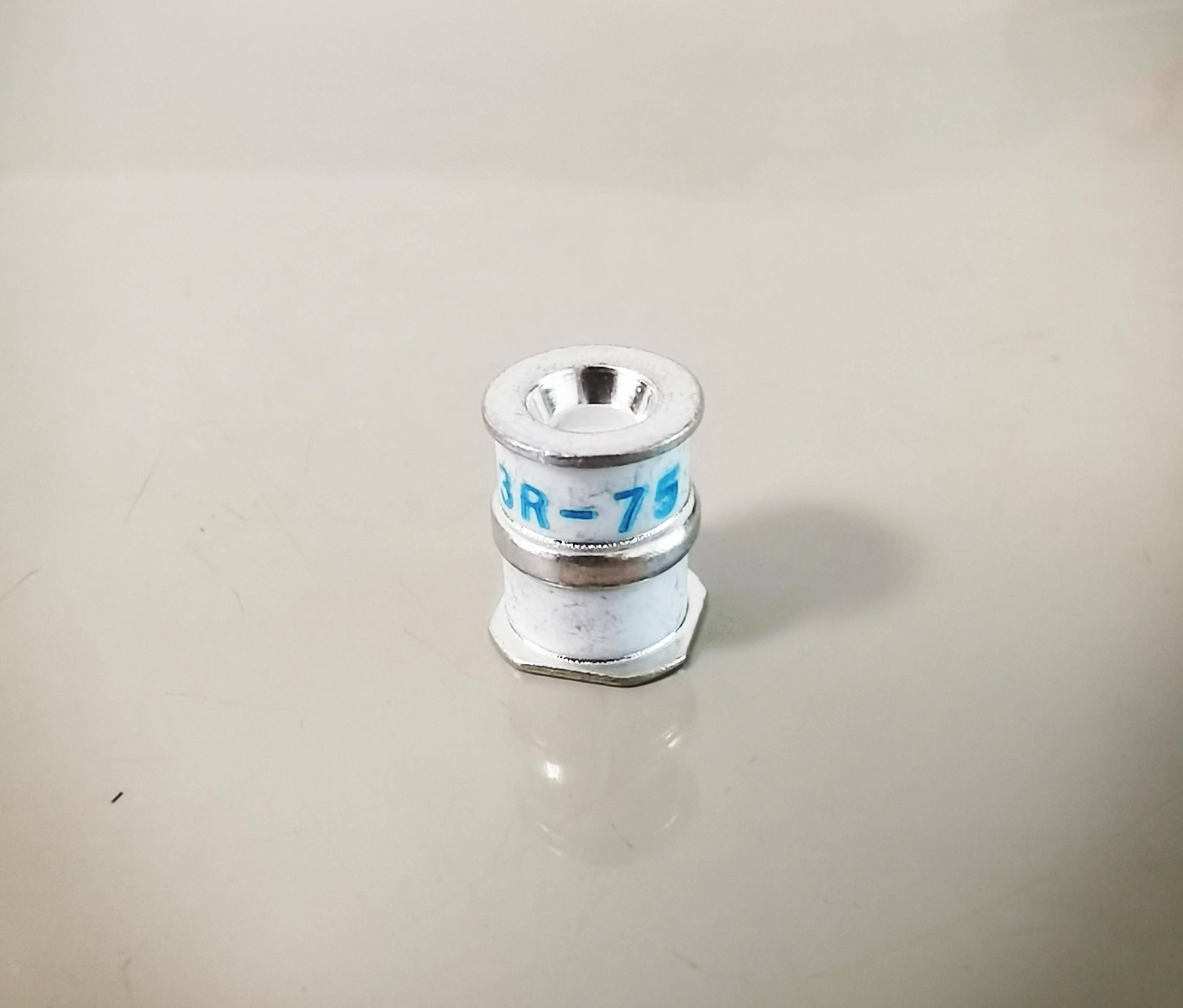 苹果8放电管坏了能修吗(iphone8电池排线接口)