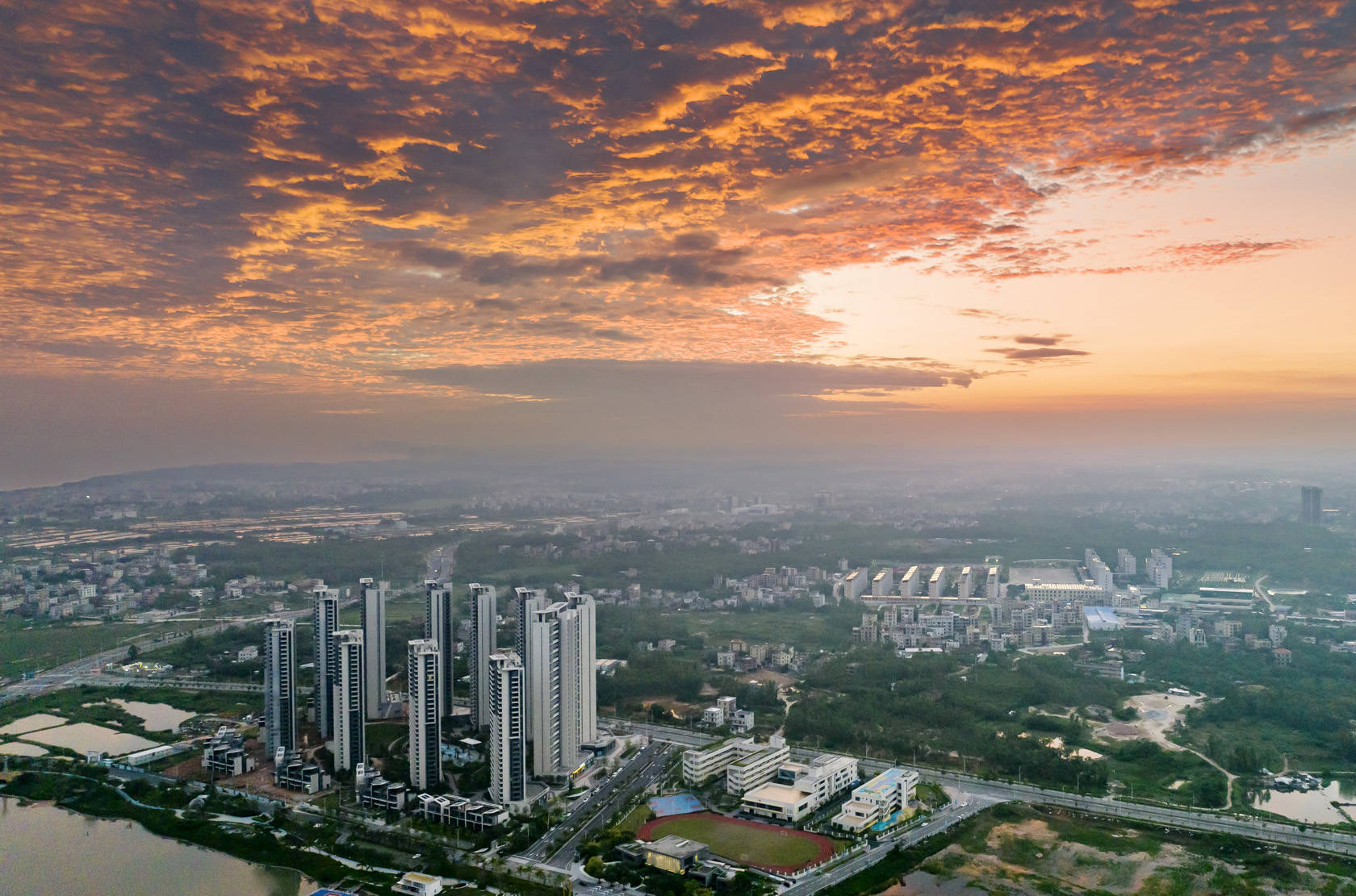茂名华侨城歌美海纯水岸:云蒸霞蔚 美景如画