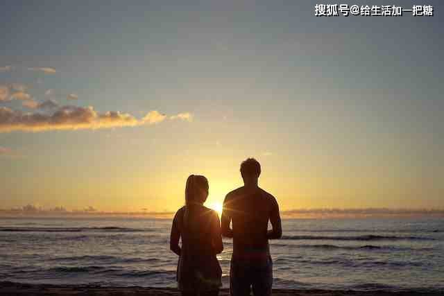 表达爱情的文案简短句子，温暖美好，干净治愈！