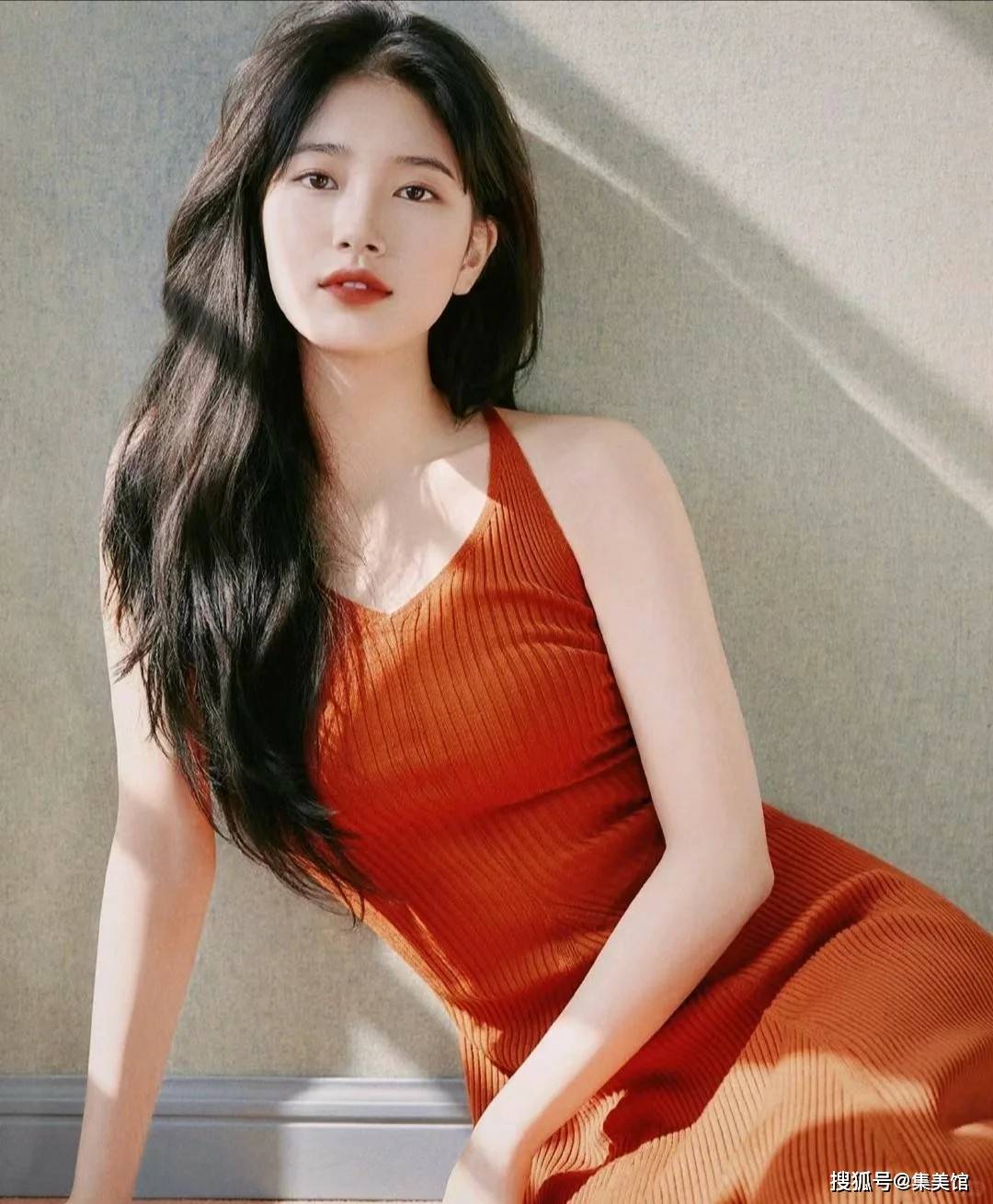 真的太火辣了!38岁裴秀智,这身材真的是……_演艺事业_音乐才能_角色