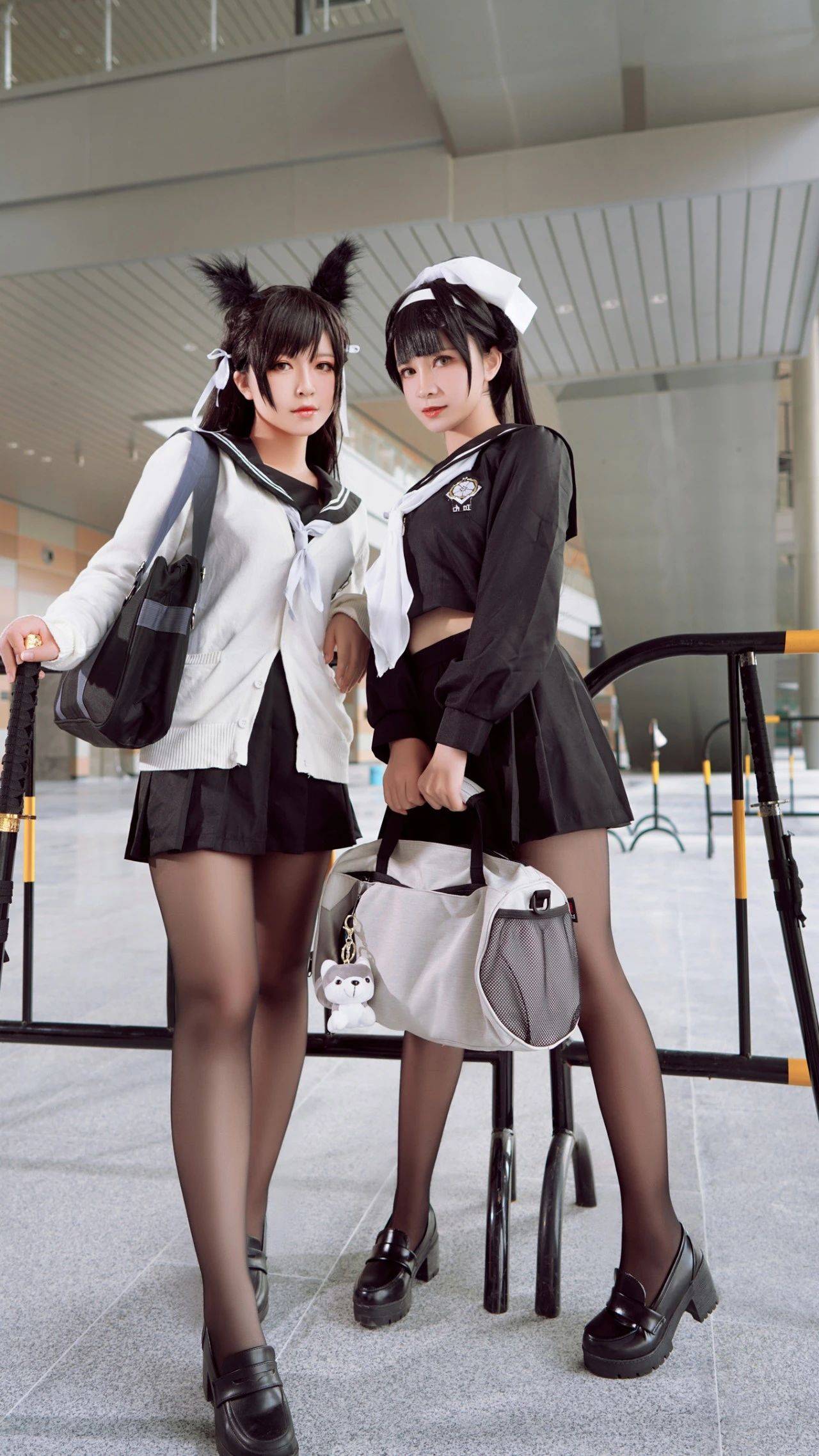 碧蓝航线爱宕 犬:半半子_ 高雄 獒:鱼丸子呀__巧克力_组合_经典