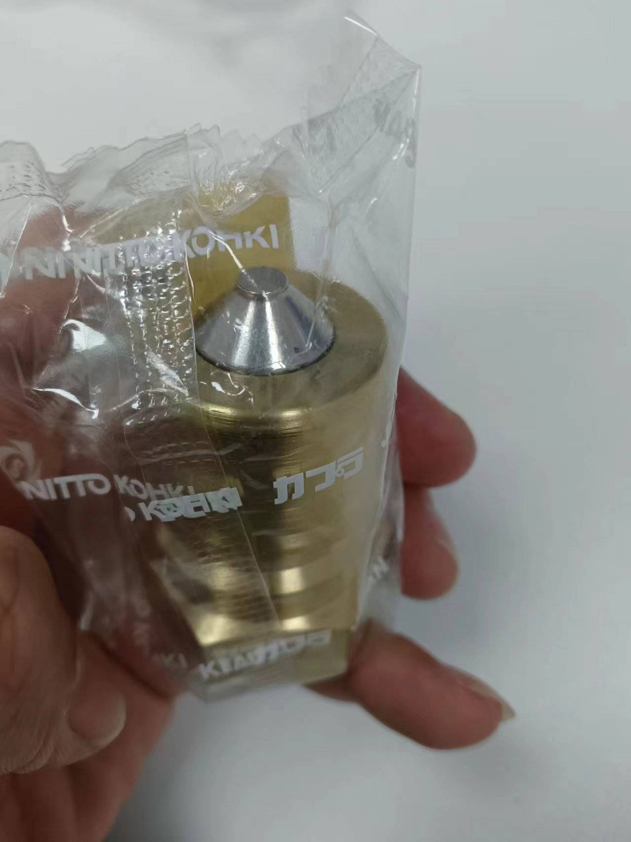 环境/应用程序:标准/真空兼容(连接时)/工厂配管/工业机械阀门结构:双