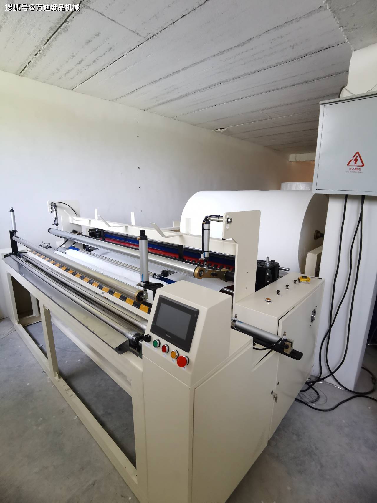 为什么同一型号的2200卫生纸复卷机,价格差距那么大?有哪方面区别?