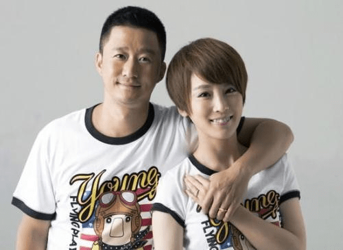 吴京口误称自己是闫妮老公,引发网友热议_盛典_观众_感言