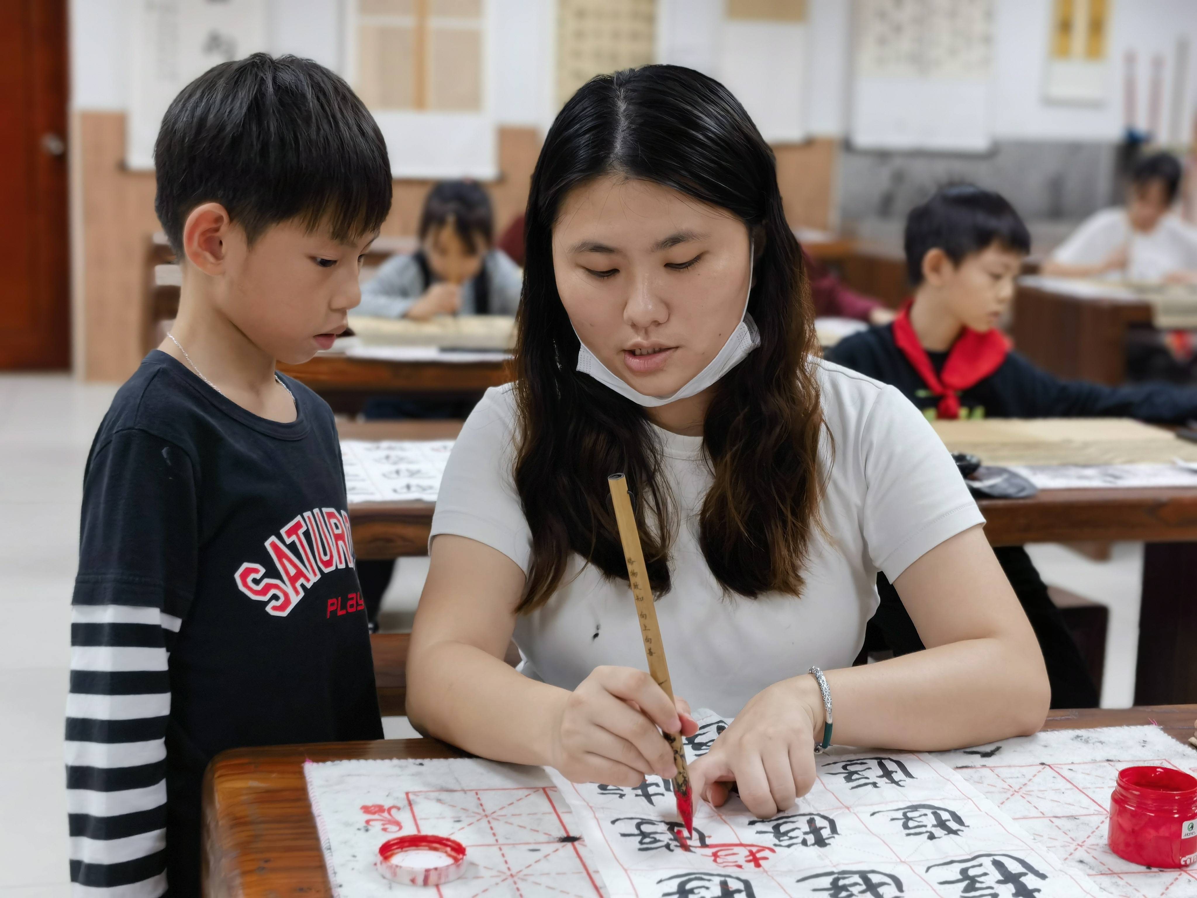 親近國學 向上向善_文化_課程_中華